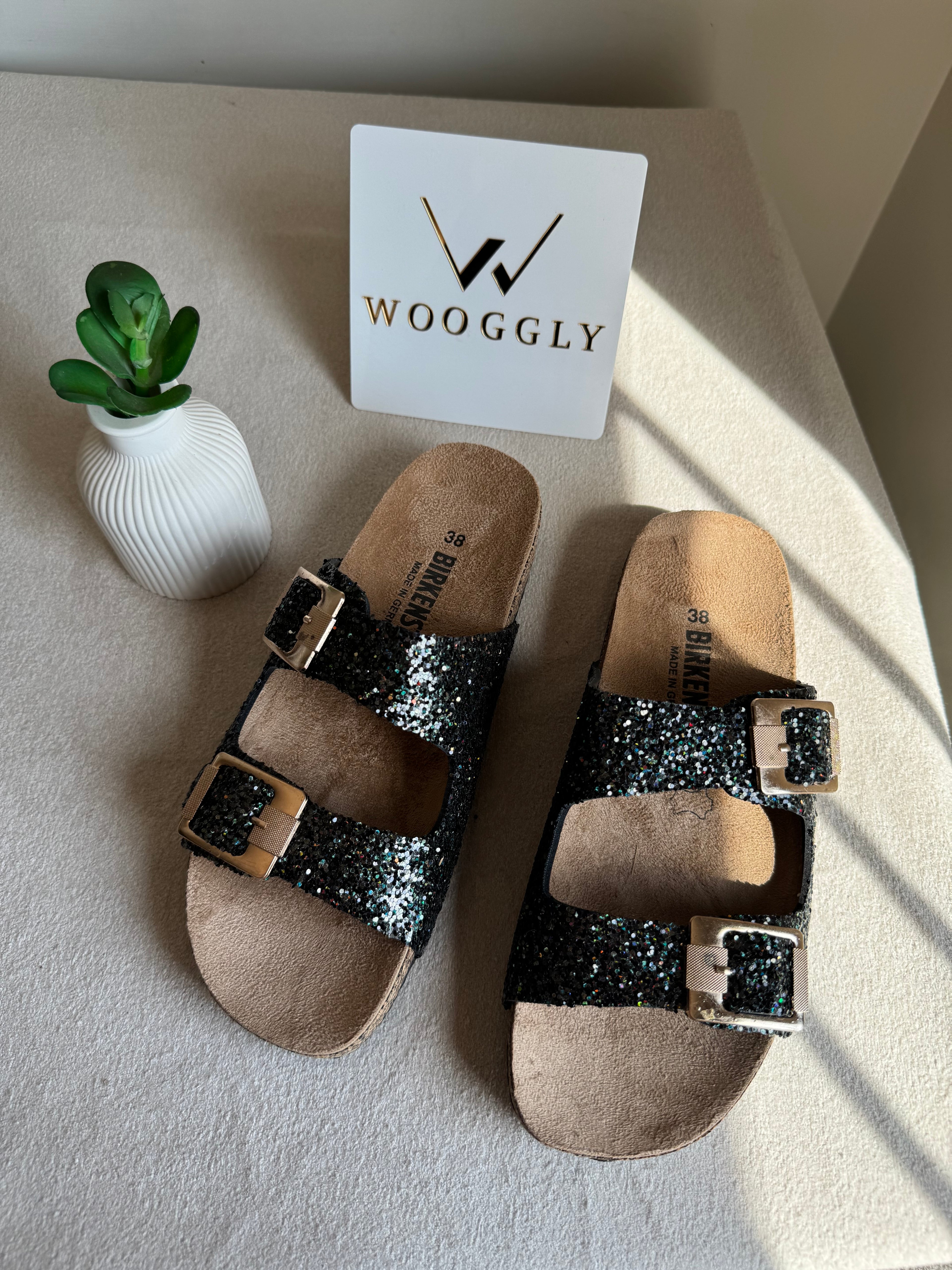 Viral Birkenstock Comfy Sandals - Glam Black