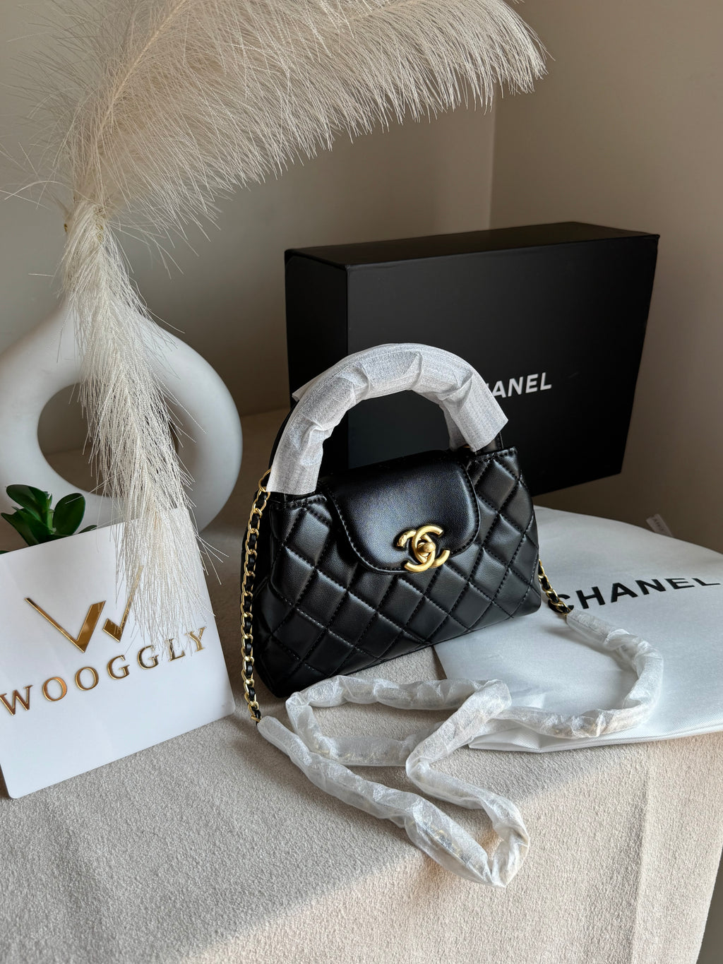 CH Premium Viral Quilted Bag – Black with Box Packaging