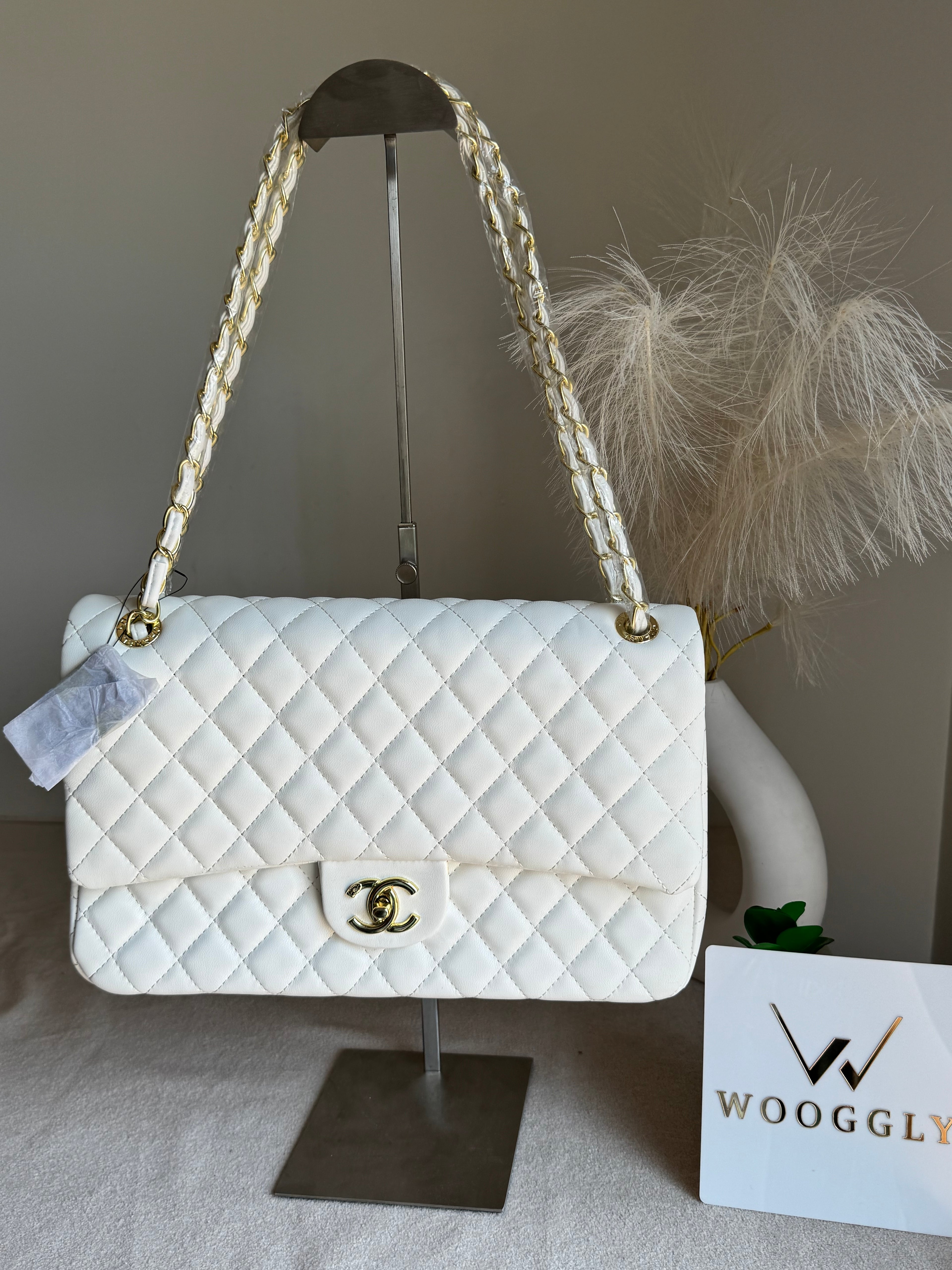 Classic CH Premium Bag (White)