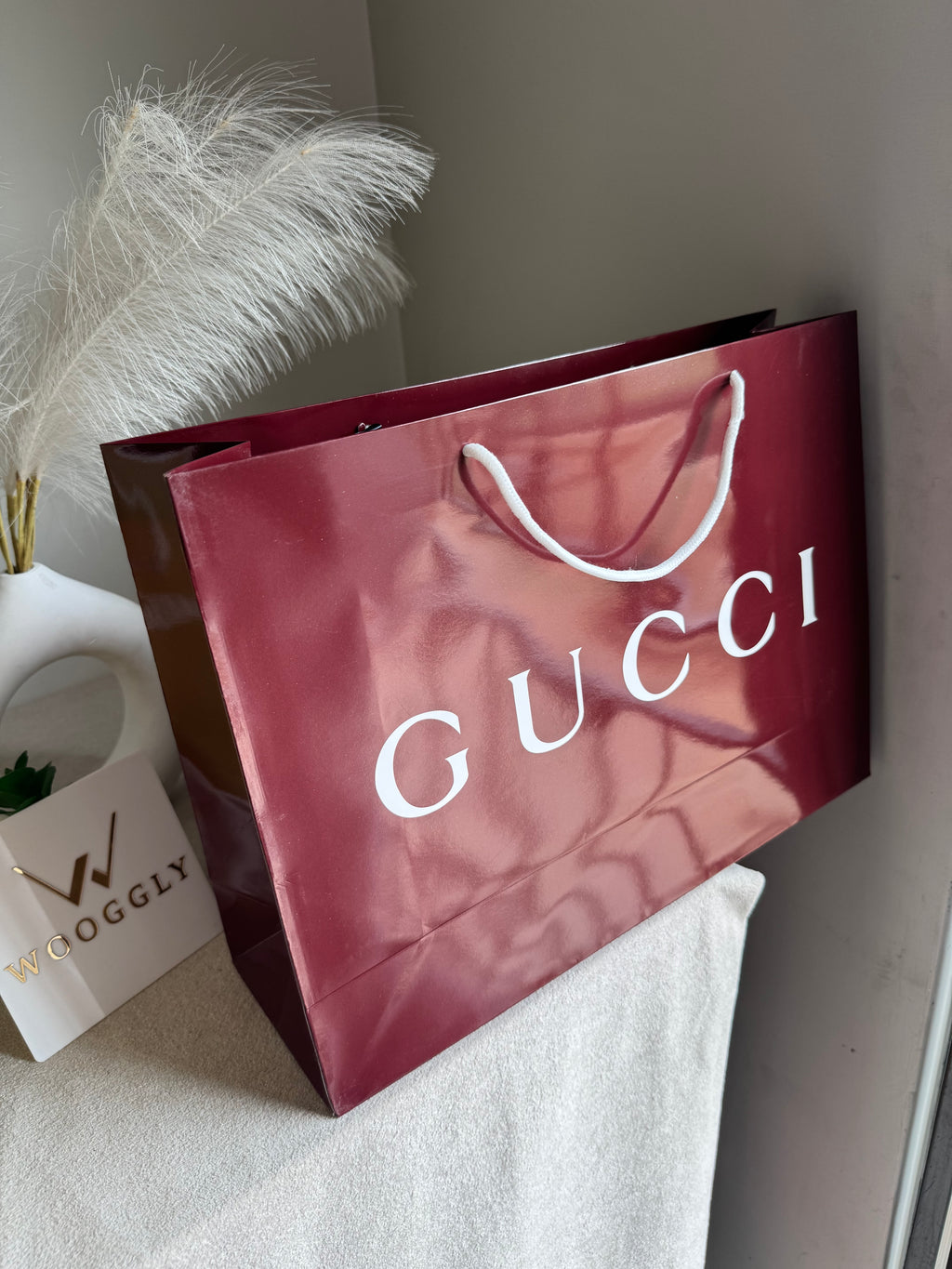 Gift Bag - Gucci - Large (ONLY FOR PICK UP OR INDRIVE CUSTOMERS IN LAHORE)