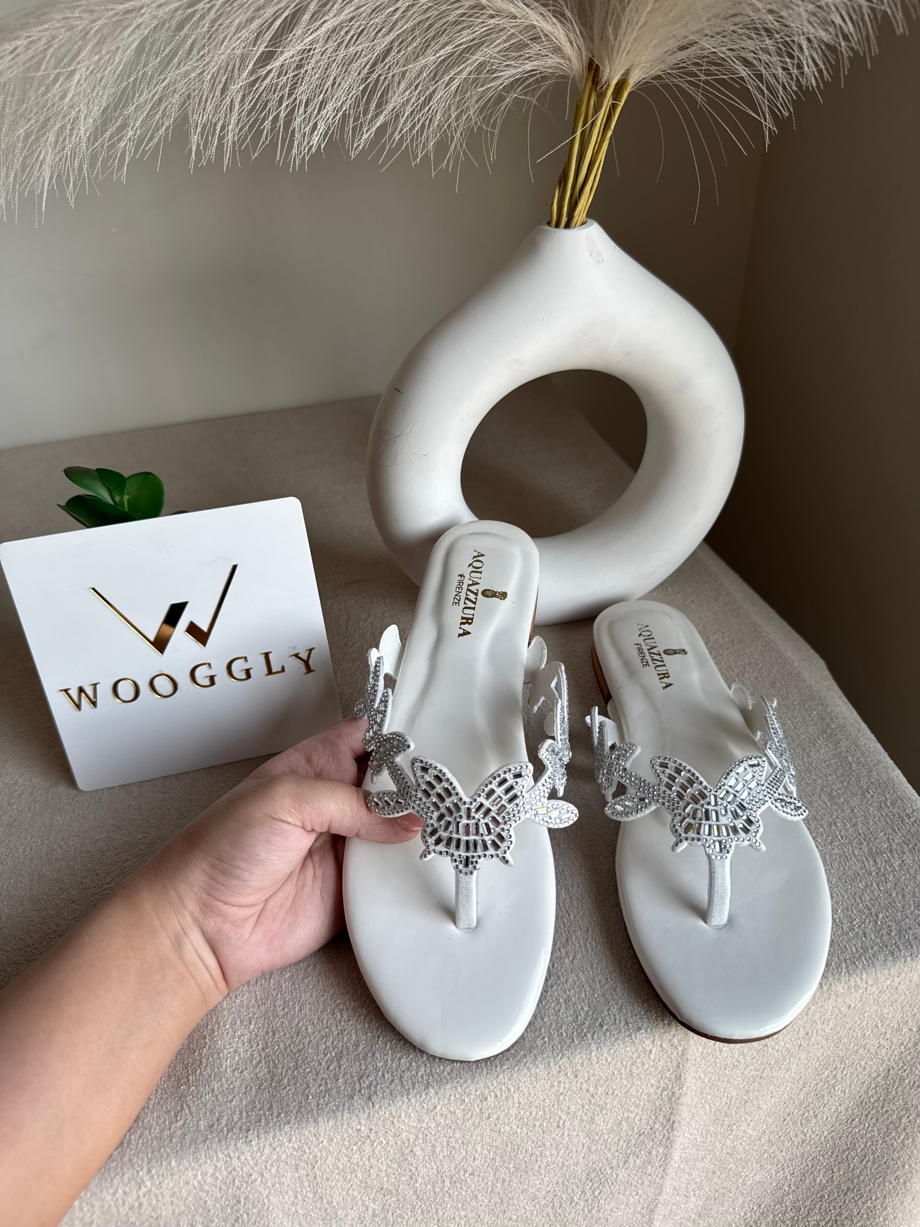 Aquazzura Pretty Slides - White