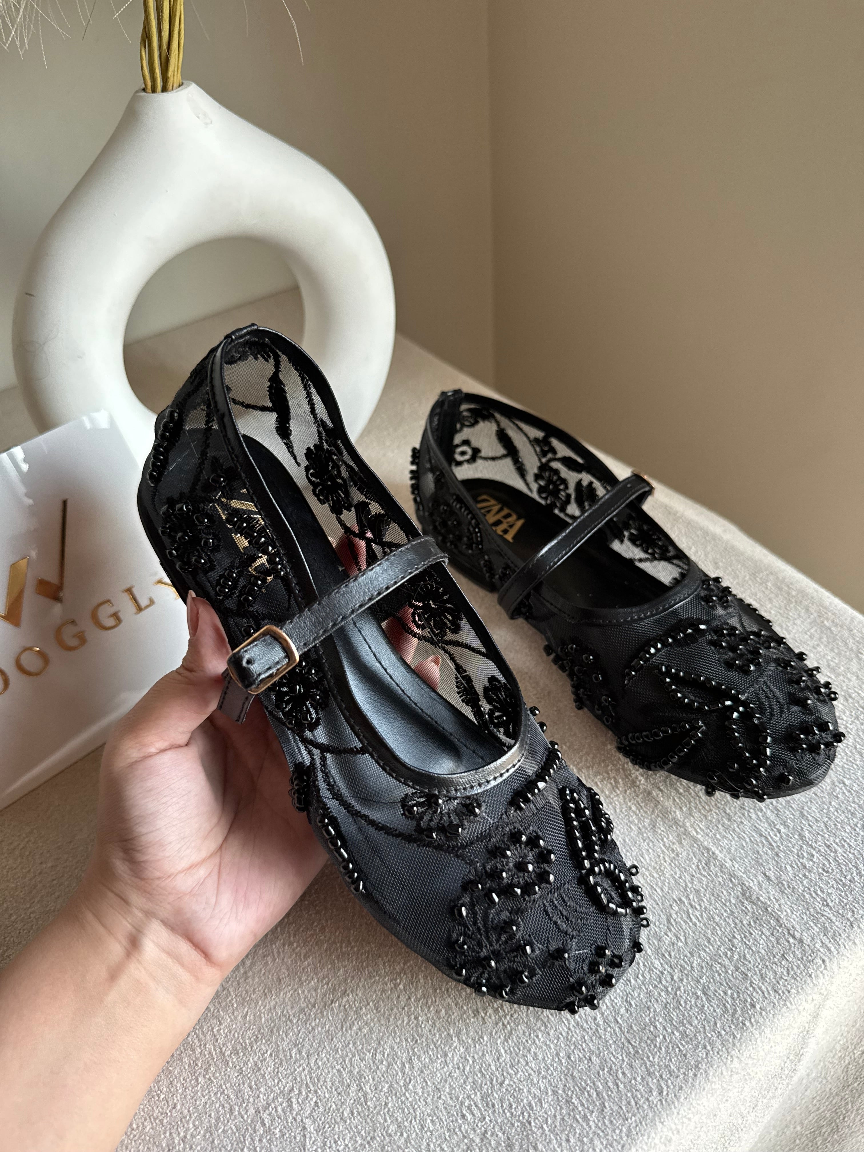 Zara Embroided Net Pumps - Black
