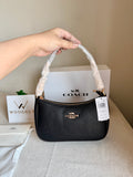 COACH TERI PREMIUM (Black) - MAGNETIC BOX PACKING