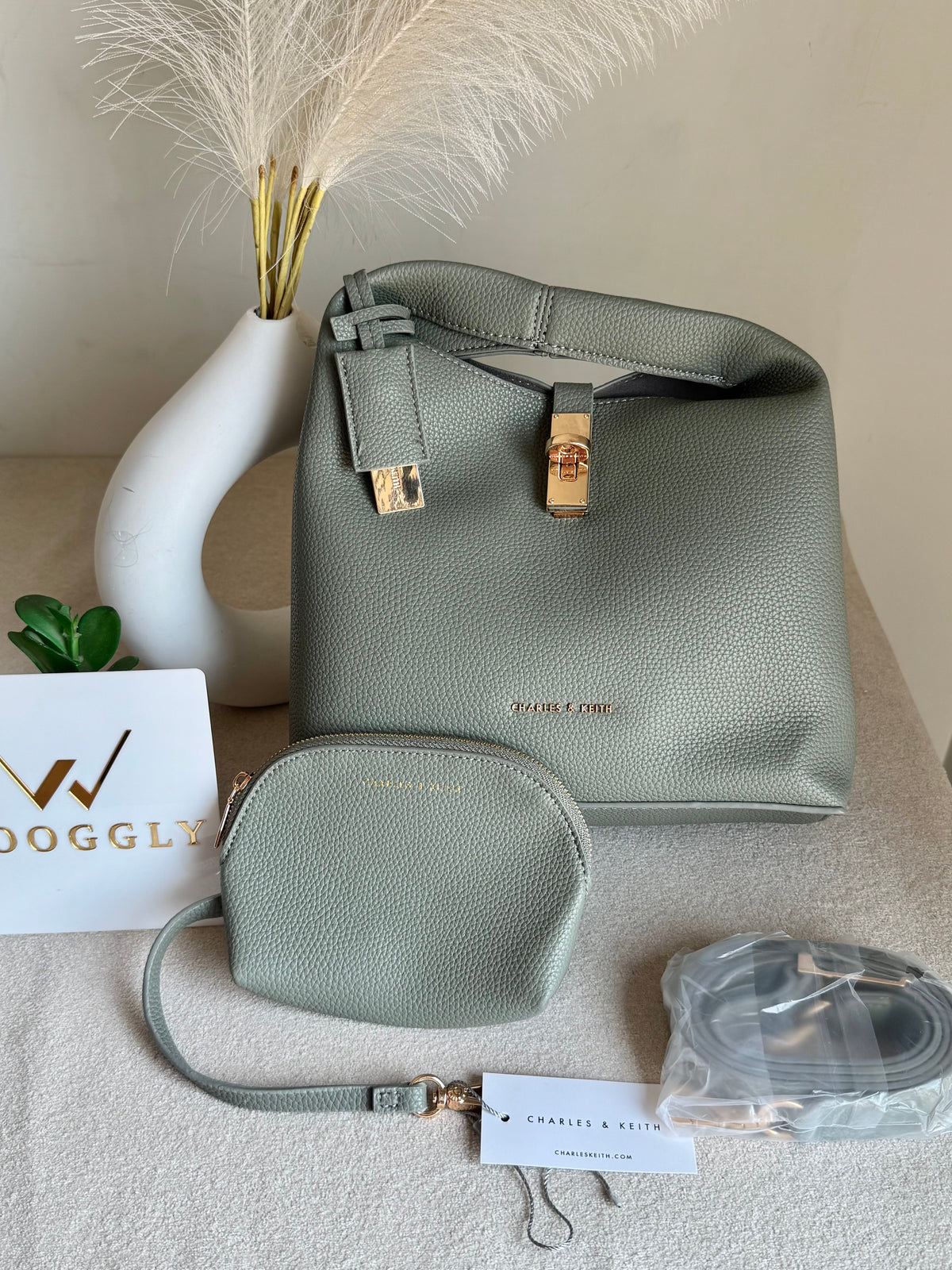 Premium C & K Bucket Bag with Small Pouch & PROPER PACKING Grey