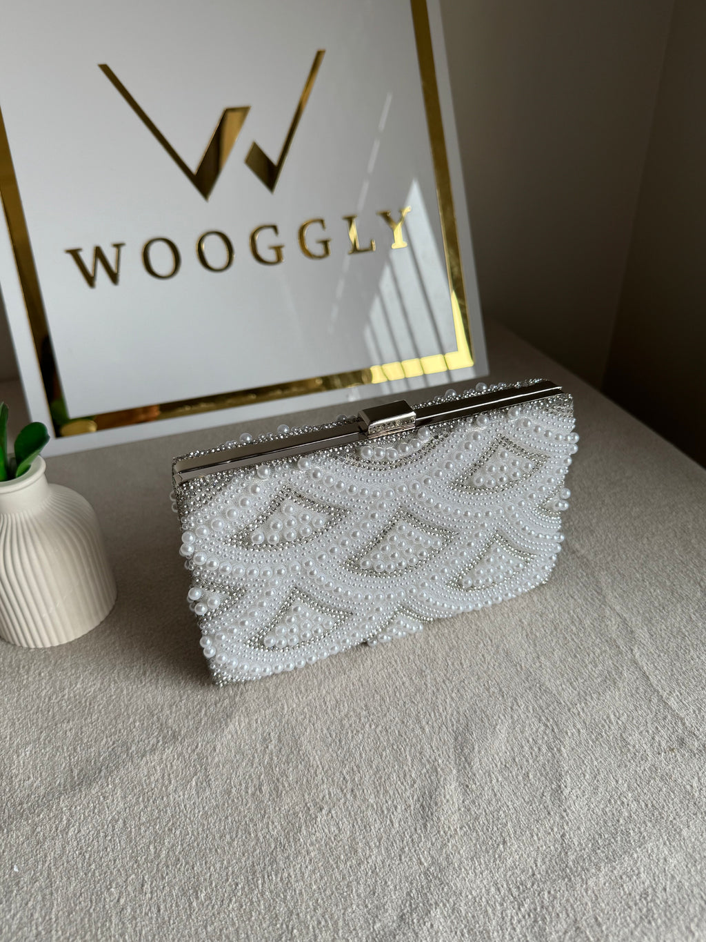 Shanze Pearl Clutch