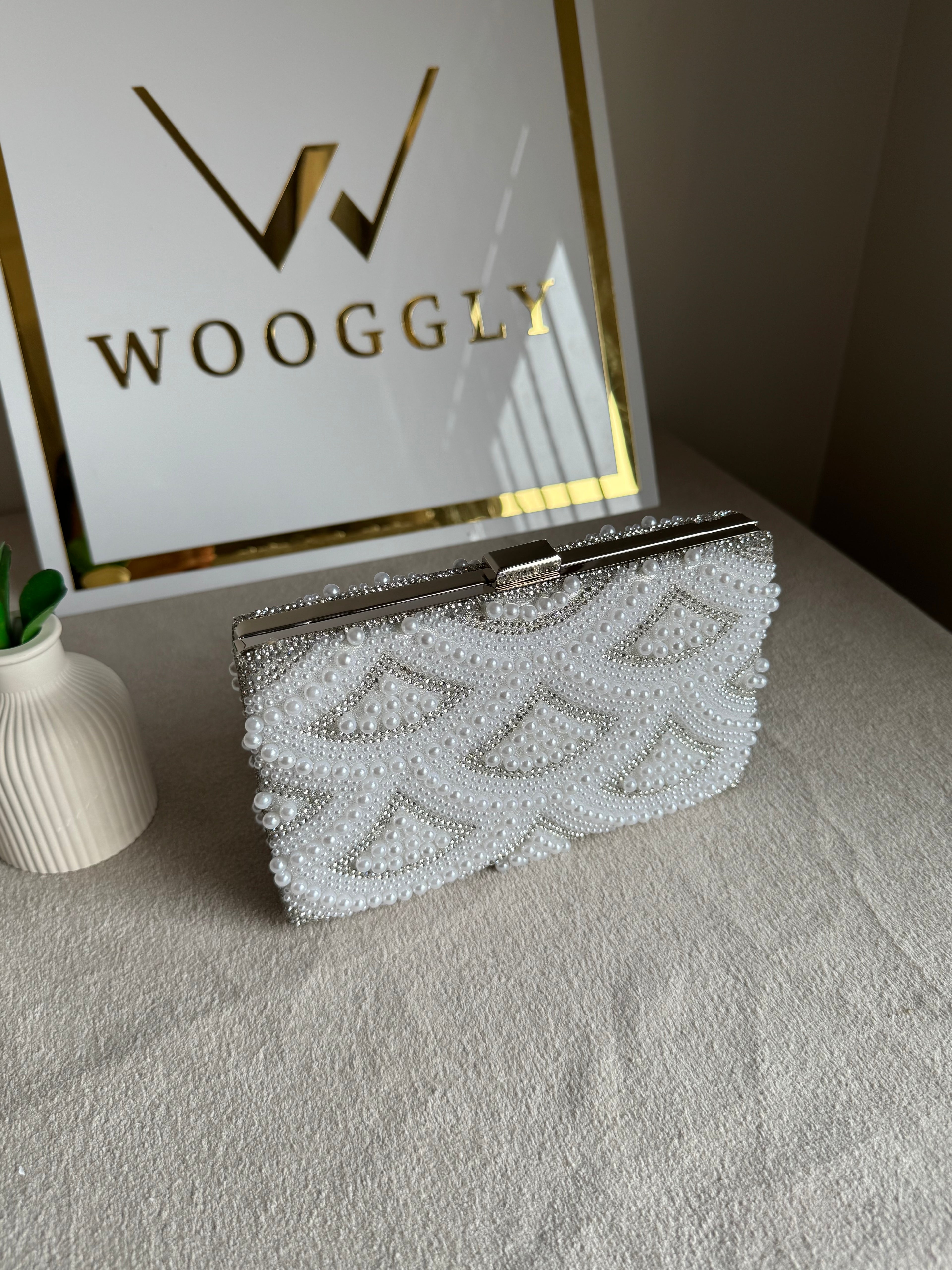 Shanze Pearl Clutch