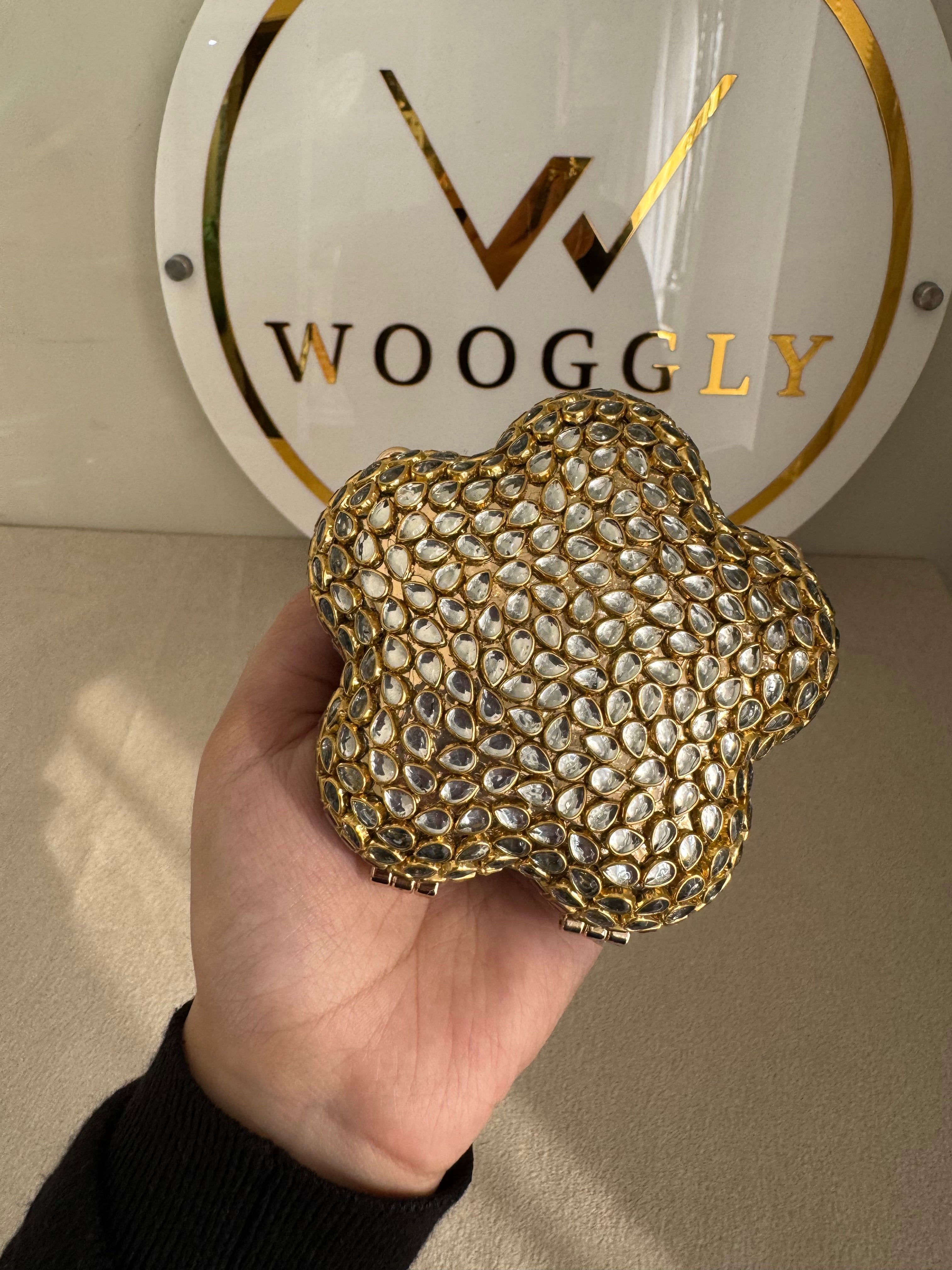 Kundan Star Clutch - Gold with Chain