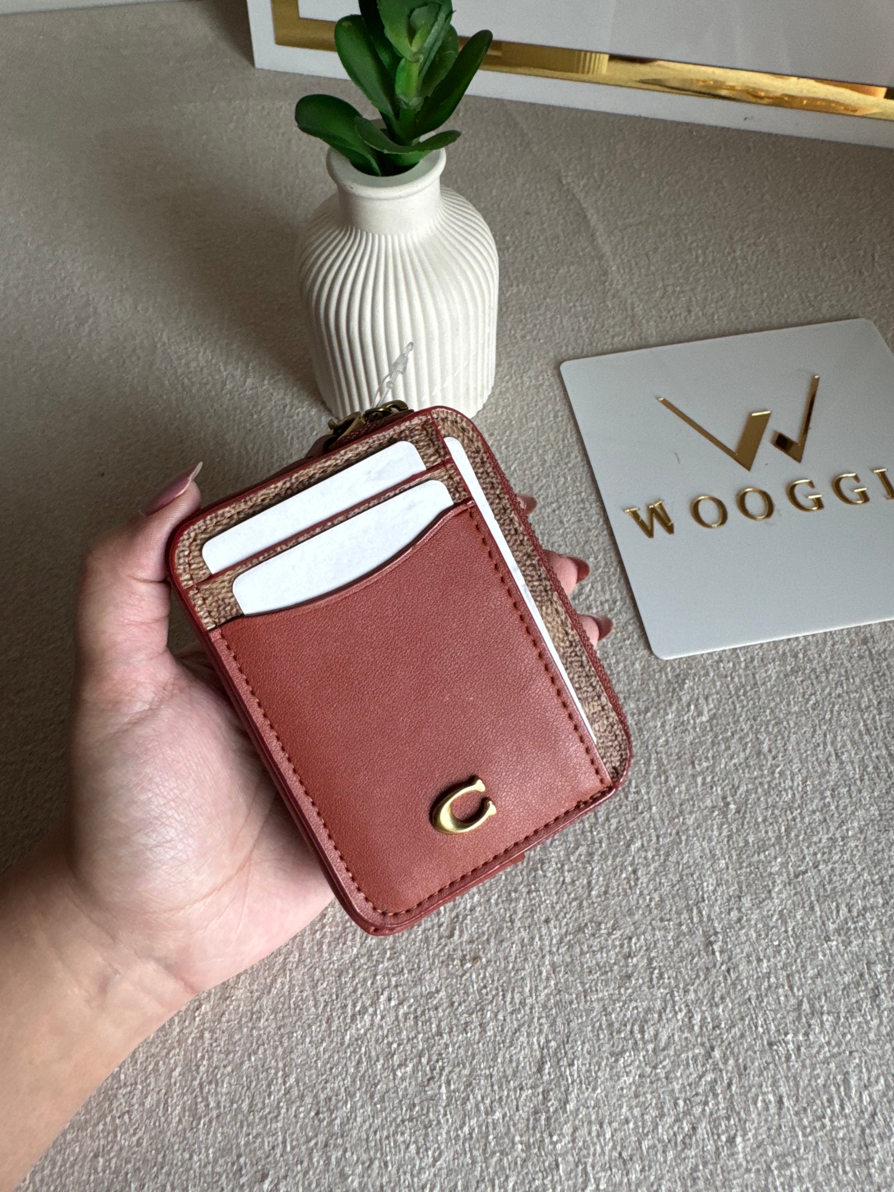 Coach Zip Card Case - Warm Brown