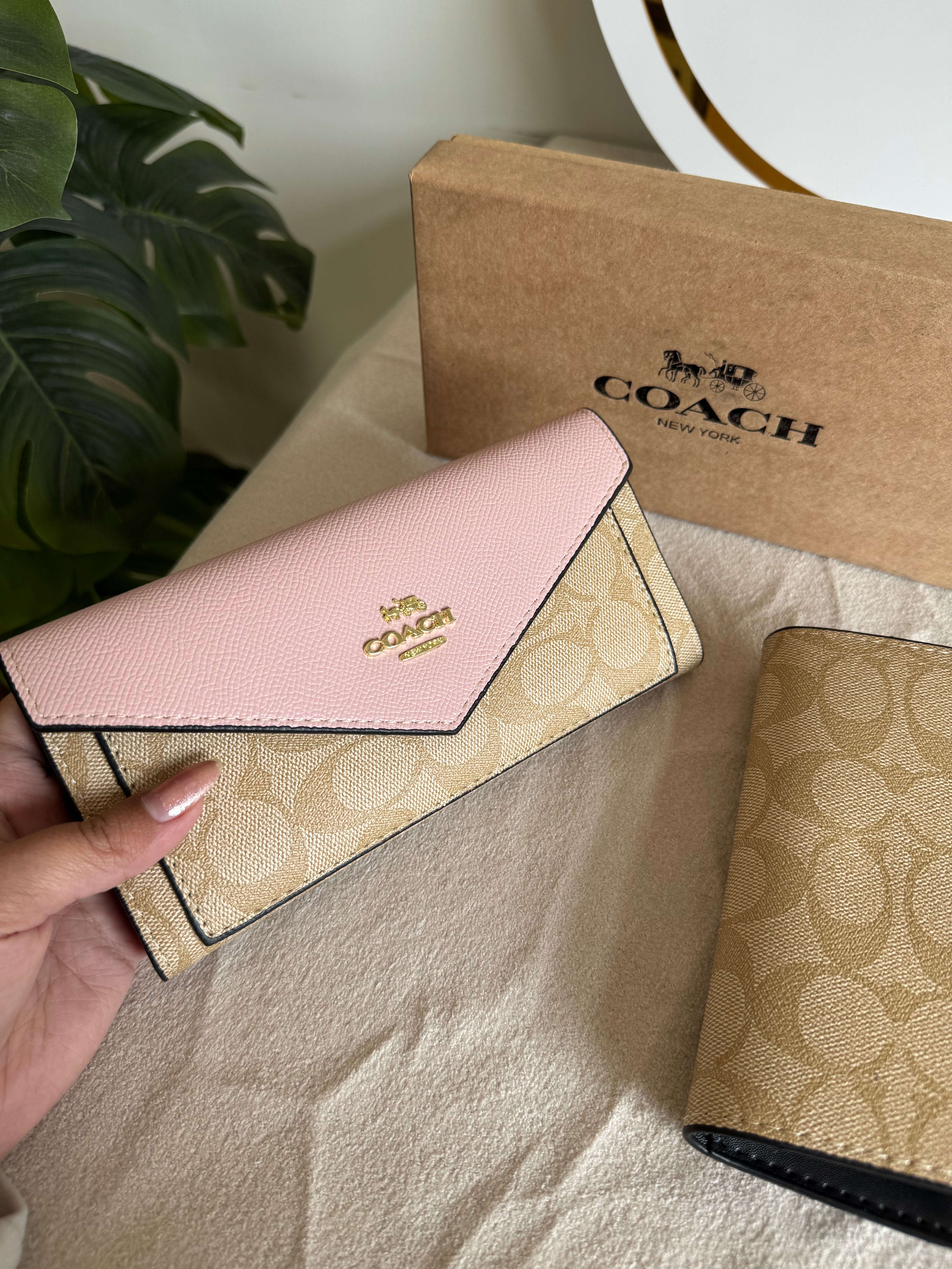 COACH Wallet with Card Holder Set Pink - Box Packing