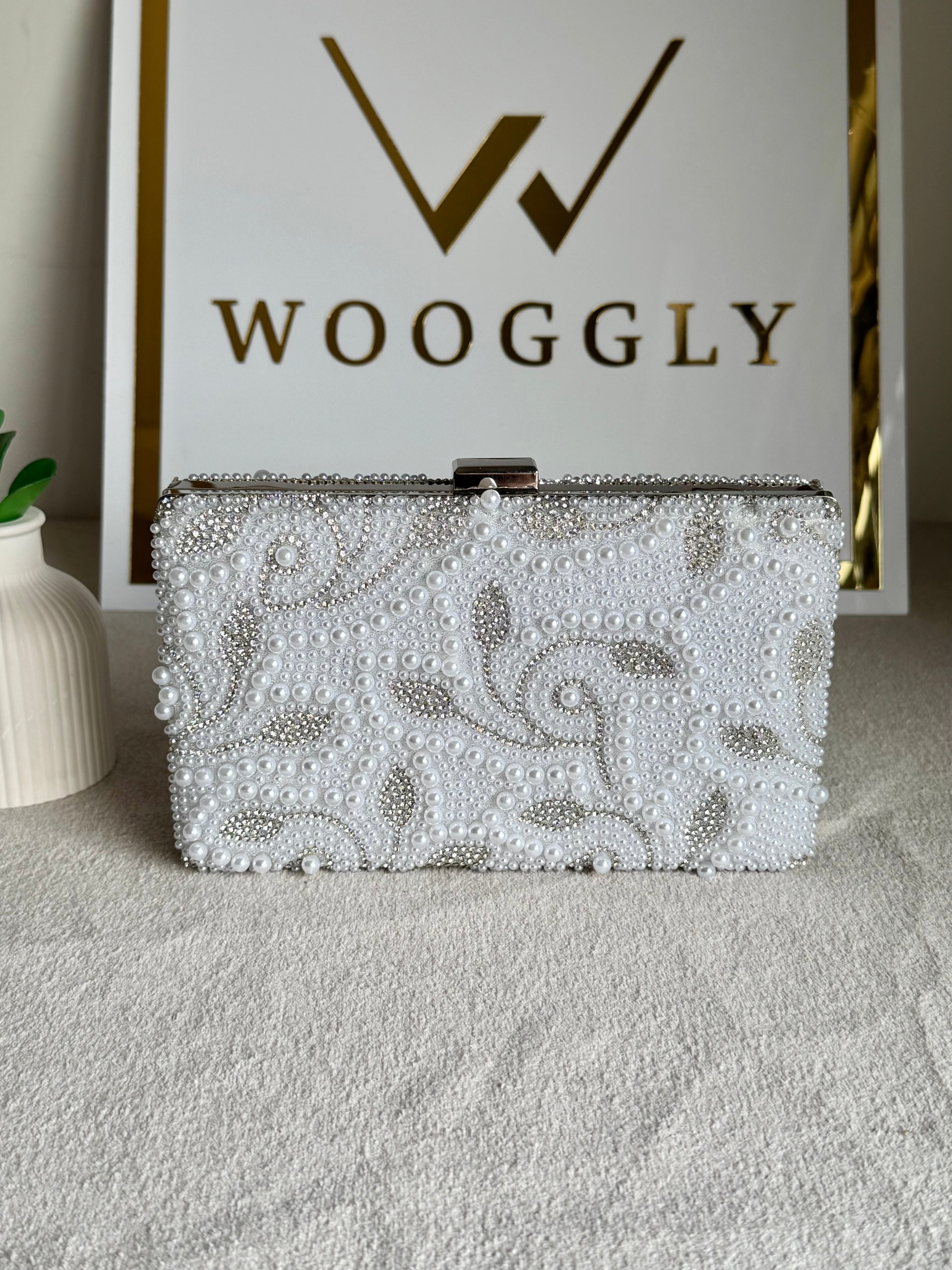 Fifth Avenue Pearl Clutch