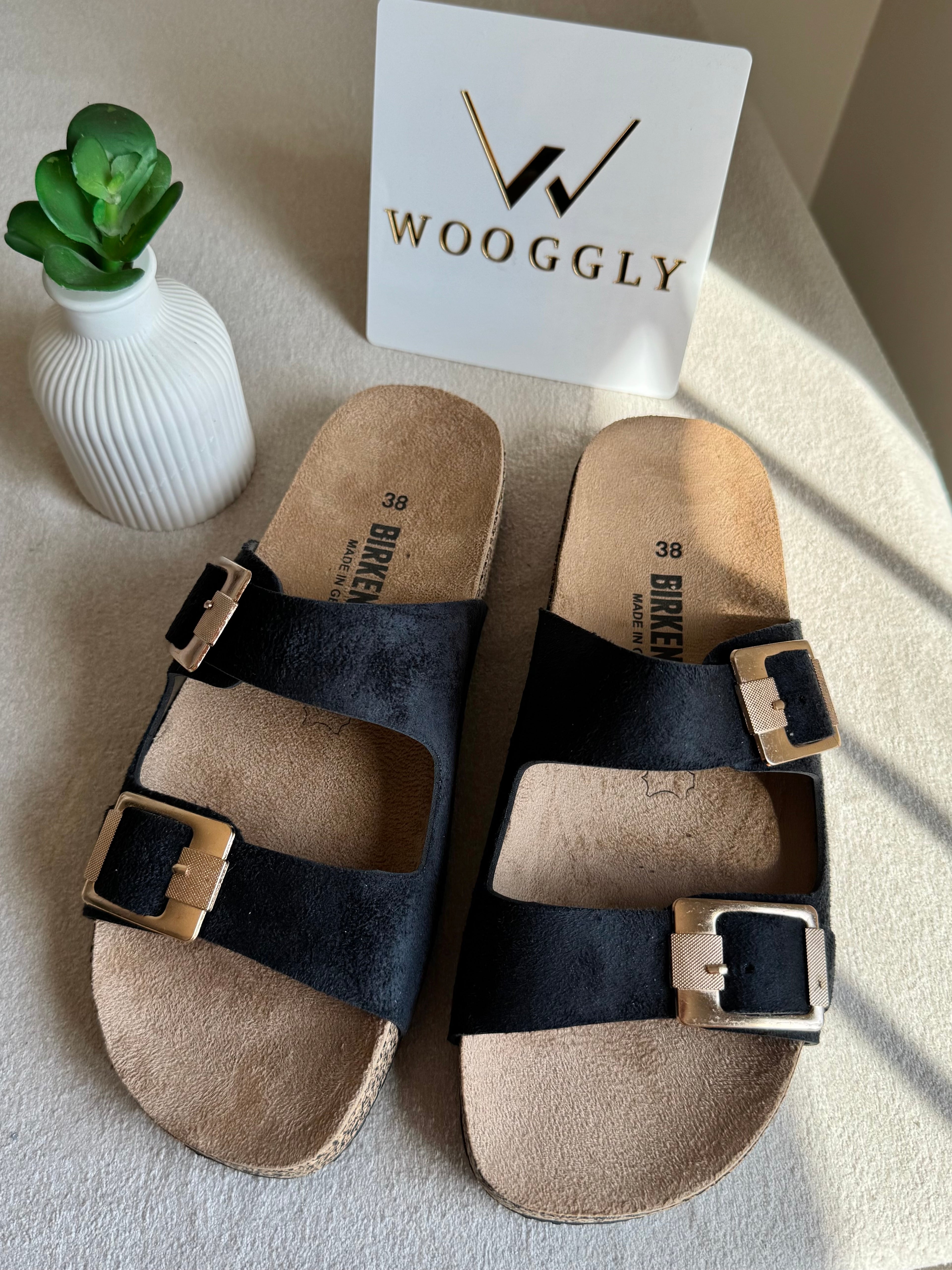 Viral Birkenstock Comfy Sandals - Suede Black