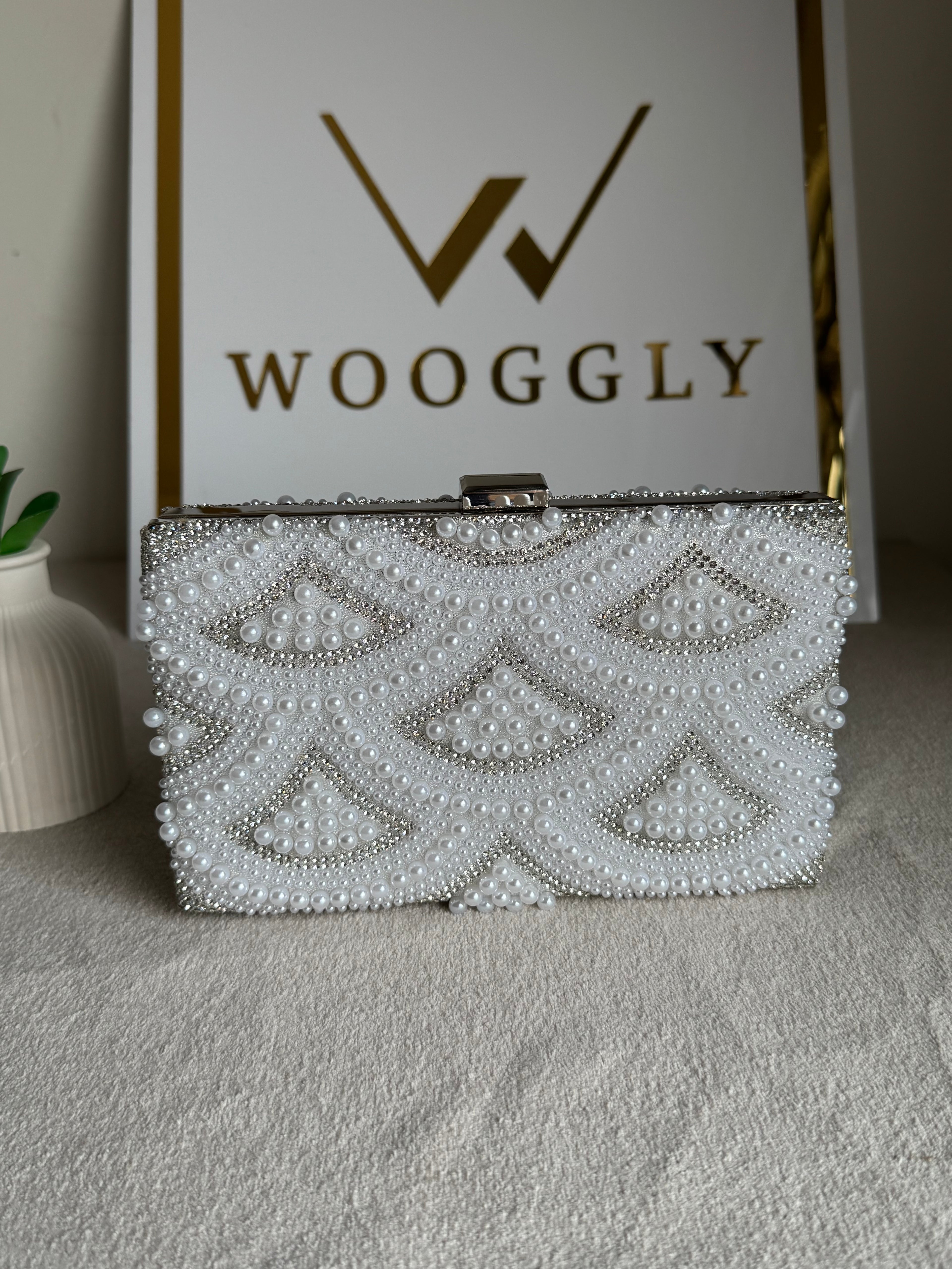 Shanze Pearl Clutch