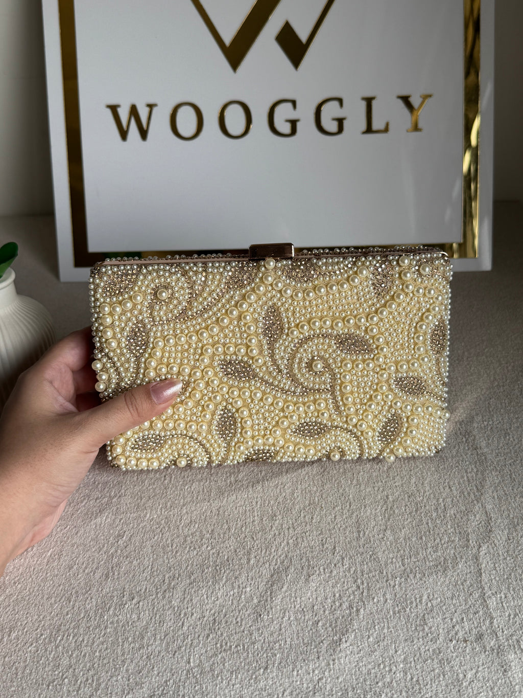 Slay Pearl Clutch