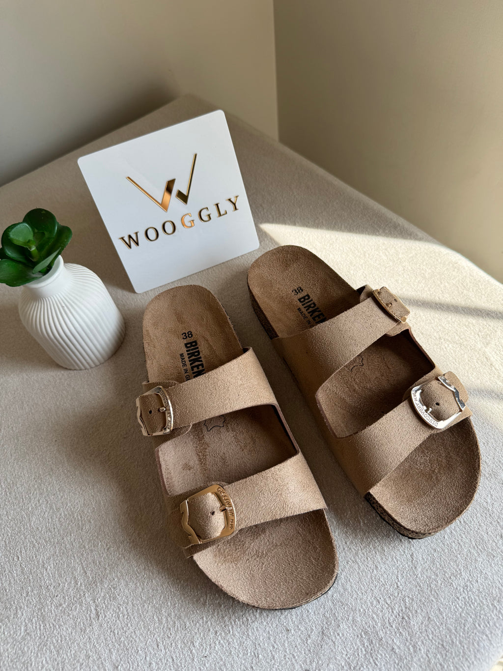 Viral Birkenstock Comfy Sandals - Suede Beige