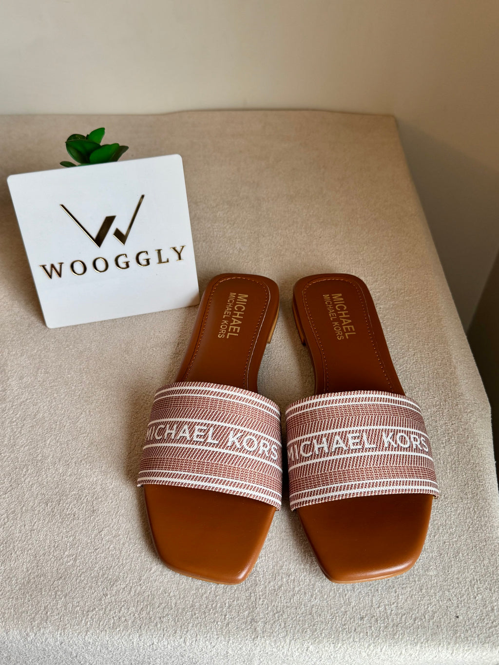 MK Classy Slide Brown