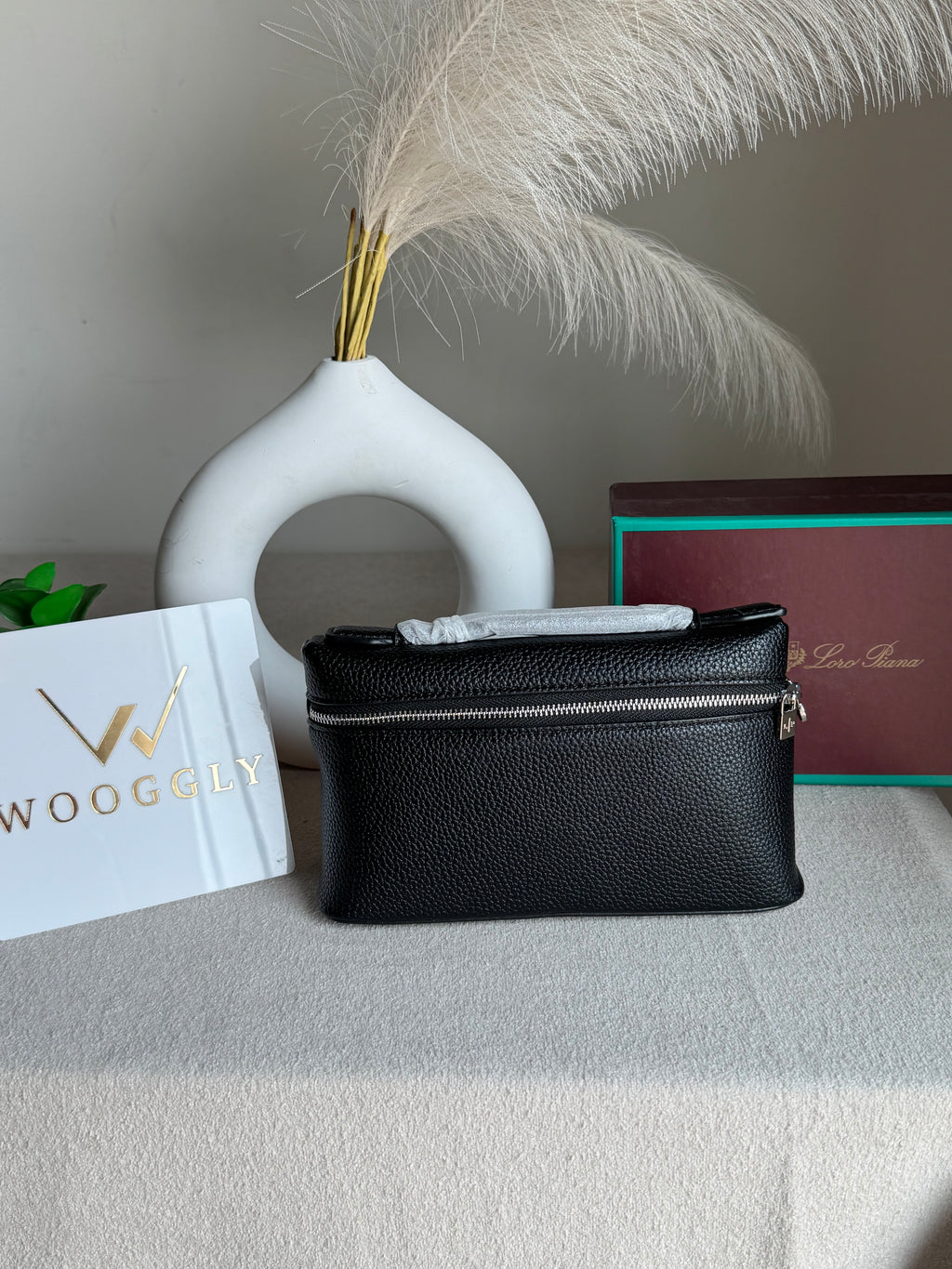 Premium Signature Bag - Black