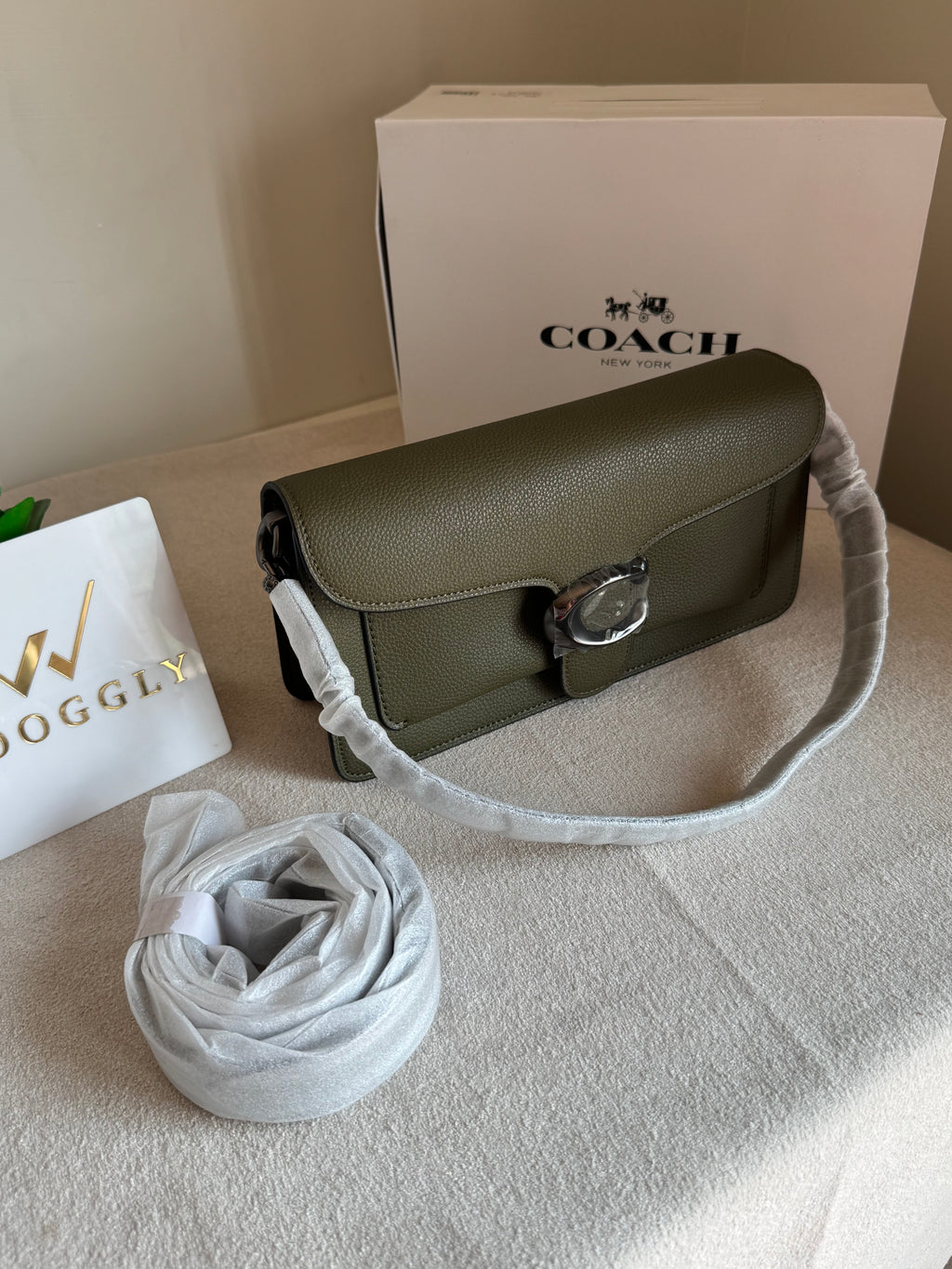 COACH TABBY PREMIUM (Olive Green) - MAGNETIC BOX PACKING