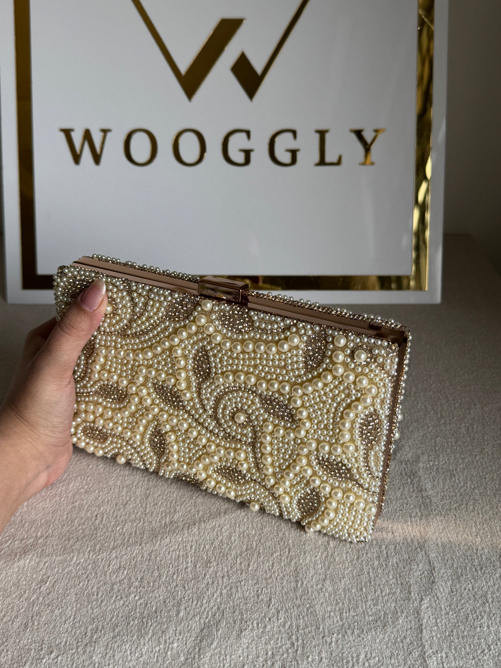 Slay Pearl Clutch