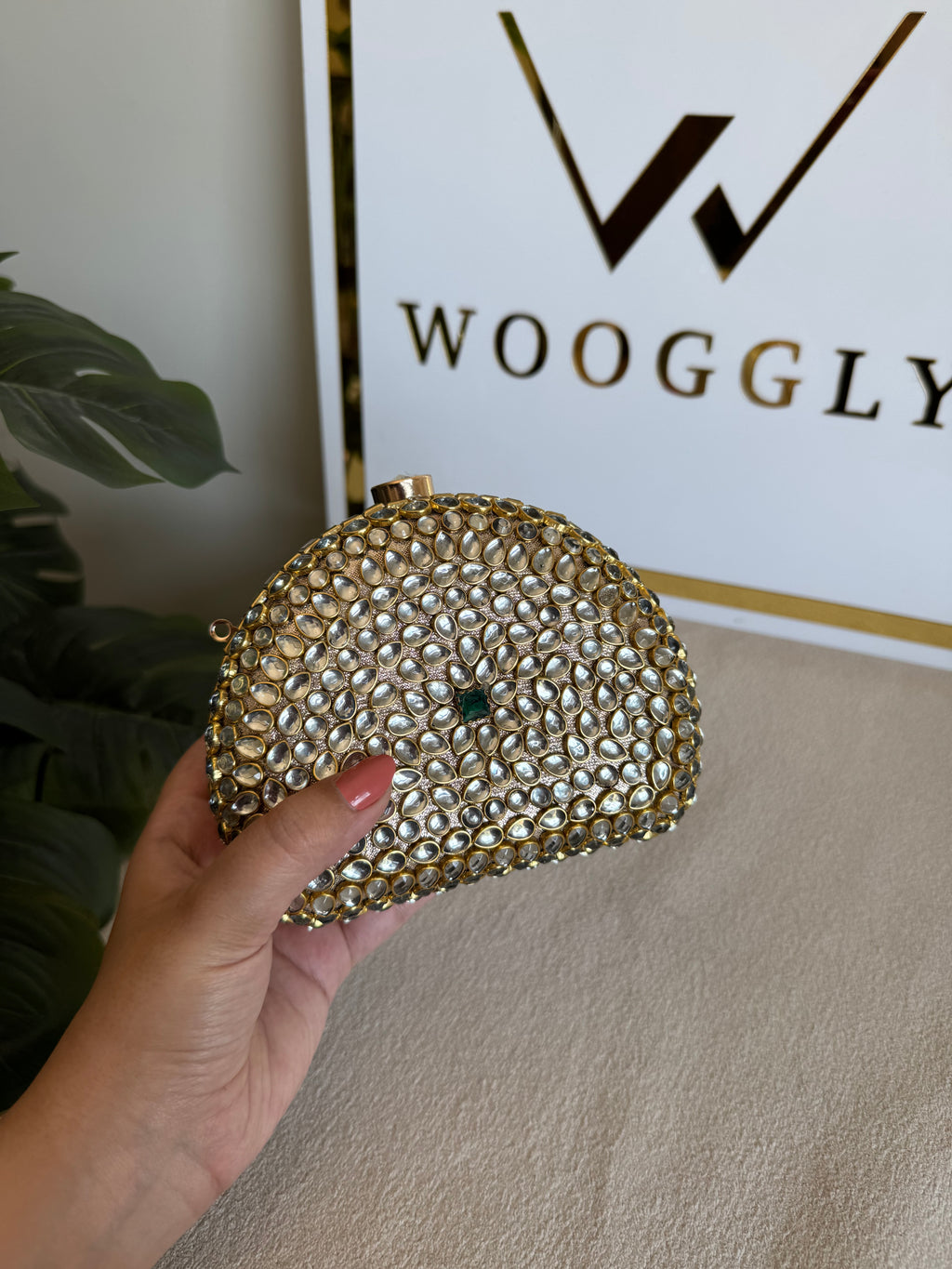 Afreen Kundan Clutch with Chain - Black Stone