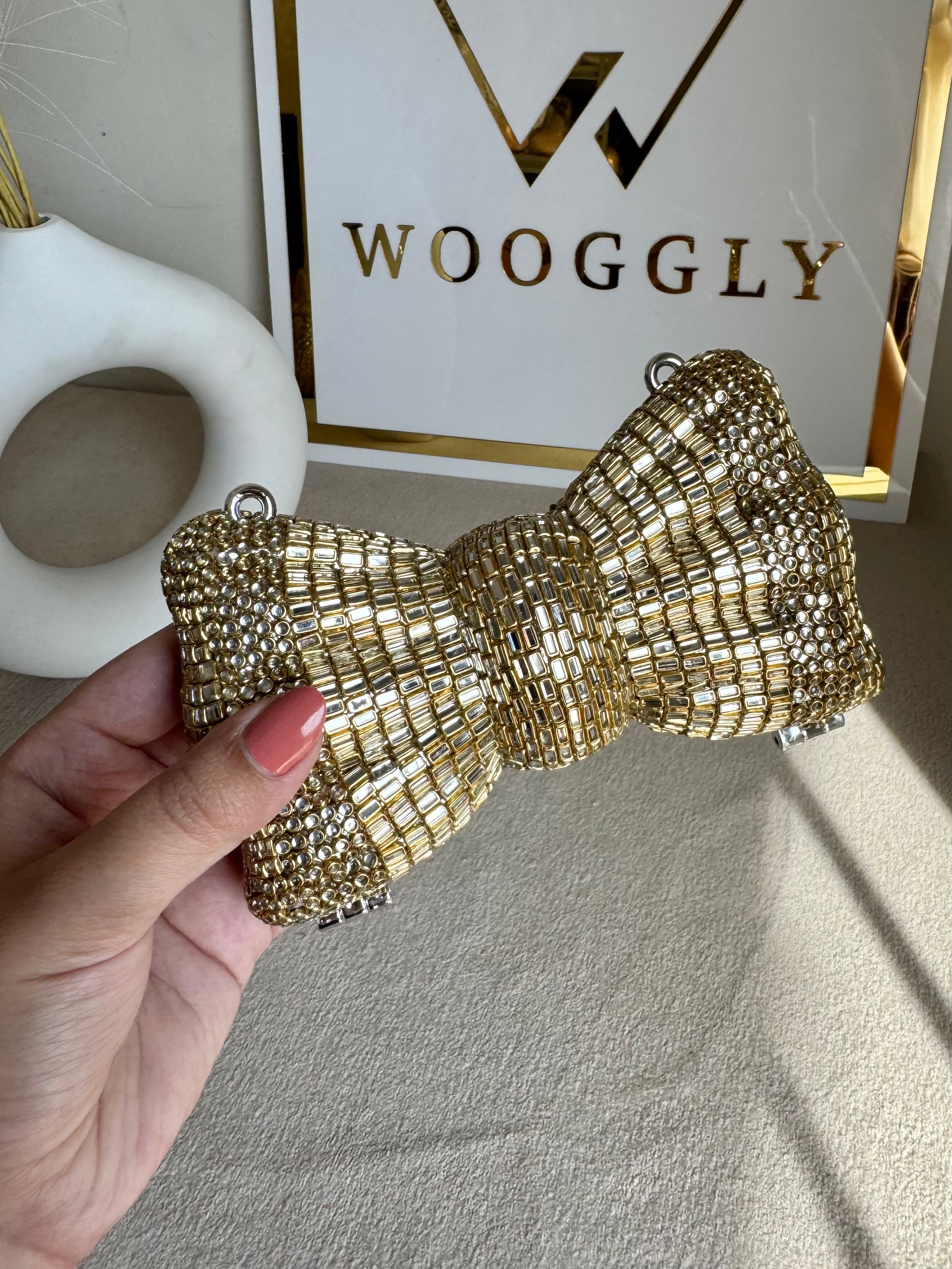 Kundan Bow Clutch - Gold with Chain