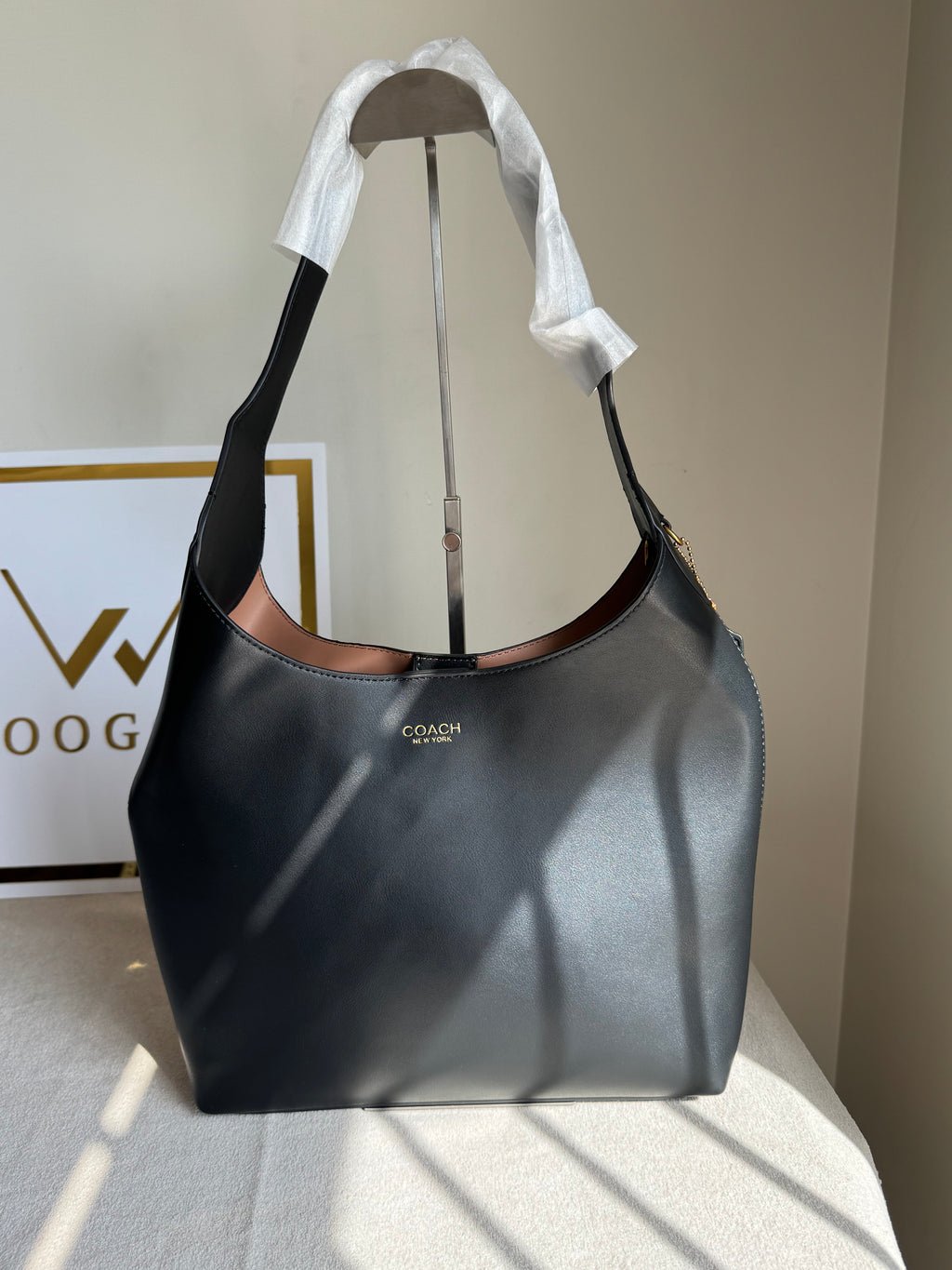 COACH Brooklyn Black - MAGNETIC BOX PACKING