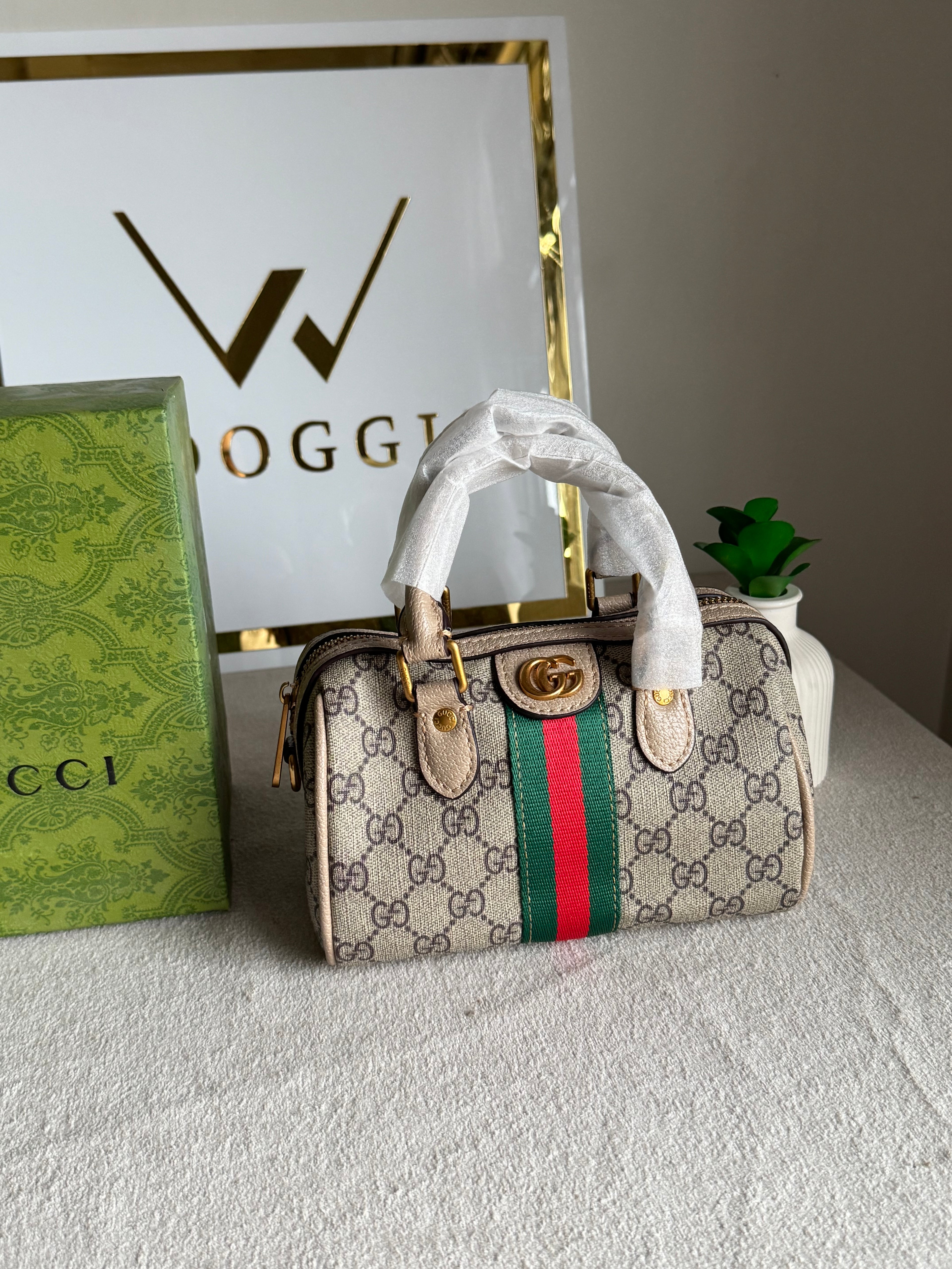 Gucci Mini Duffle Bag - Beige