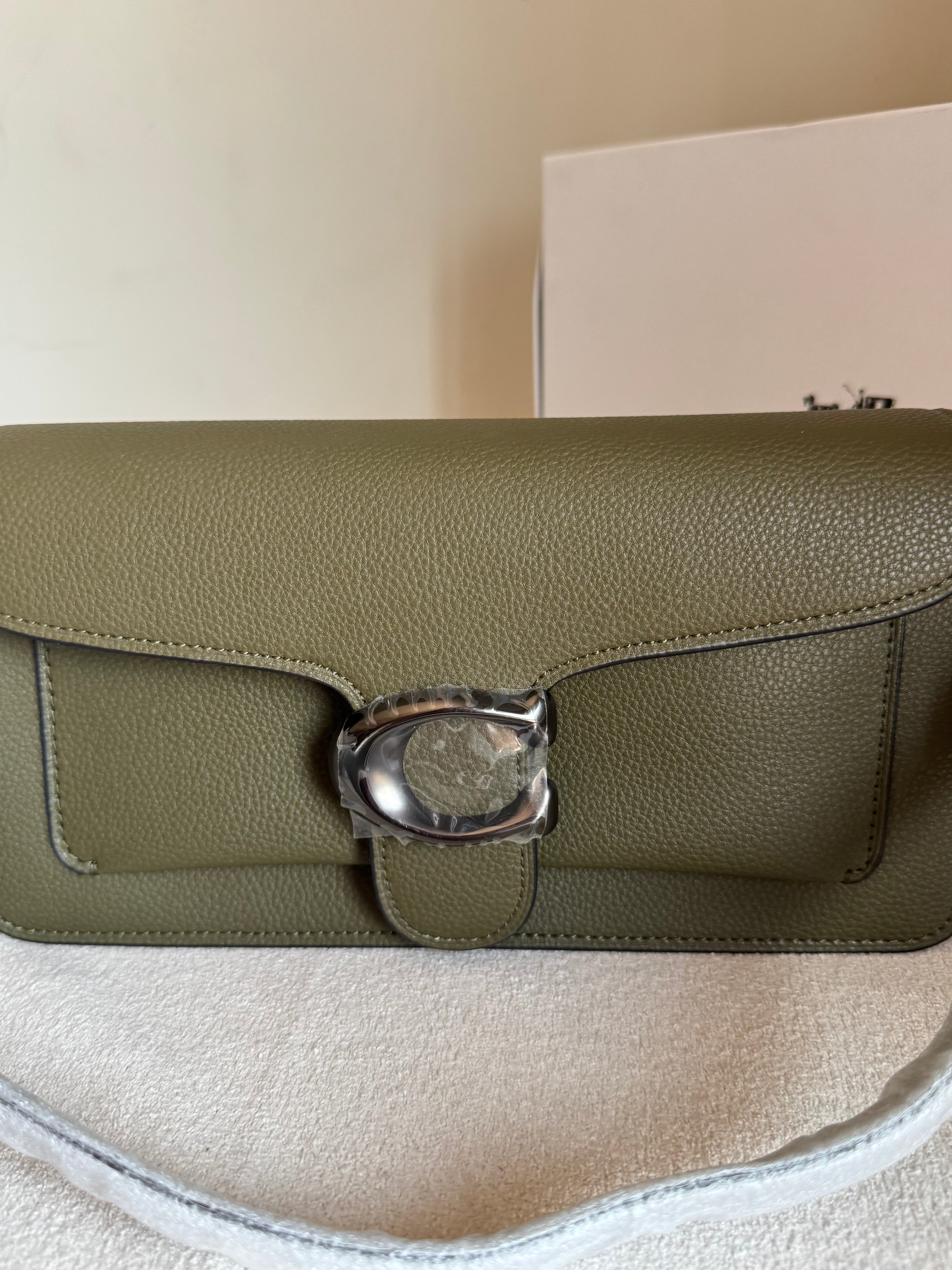 COACH TABBY PREMIUM (Olive Green) - MAGNETIC BOX PACKING