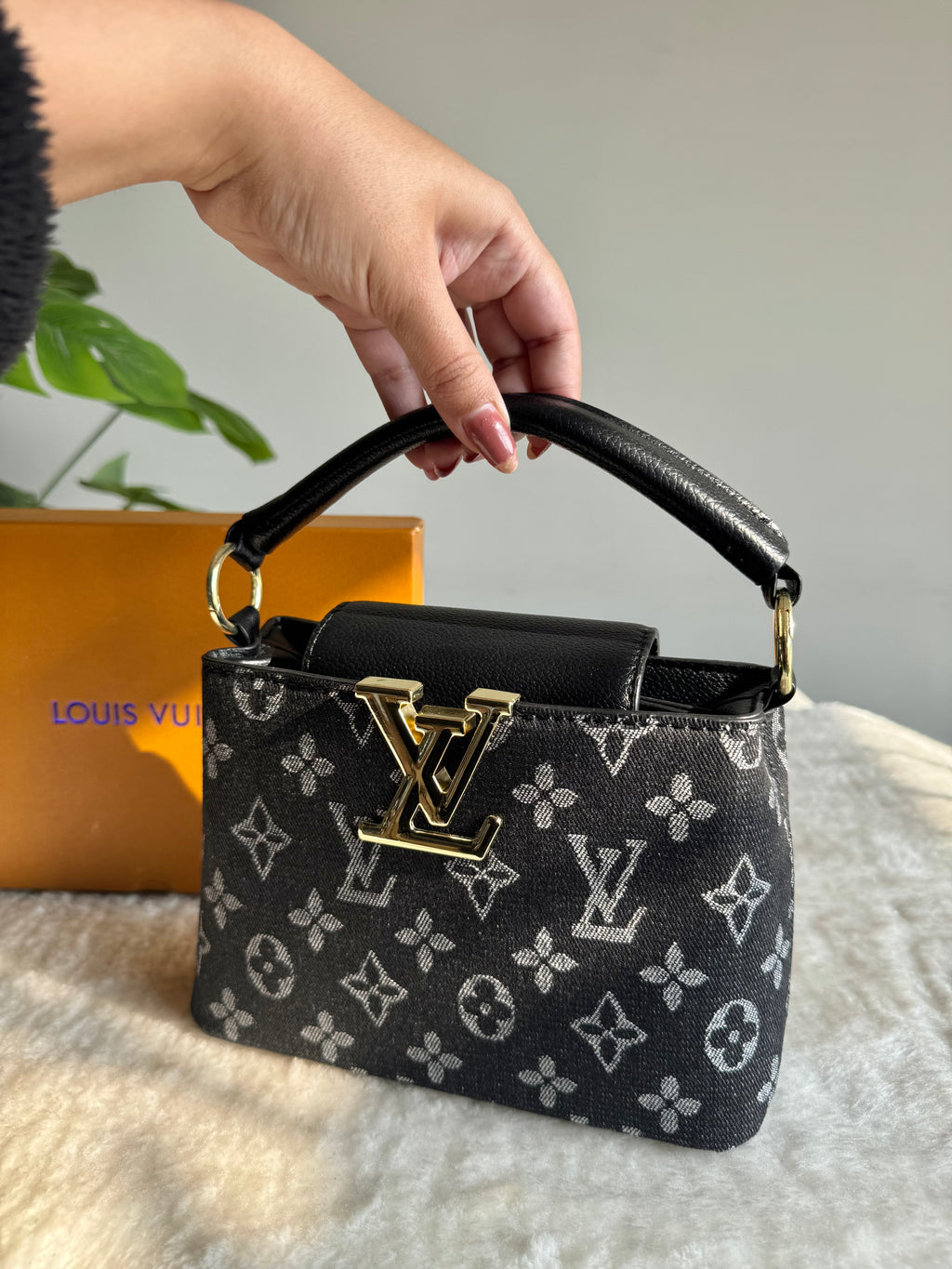 LV BAG PREMIUM QUALITY (Black) - BOX PACKING