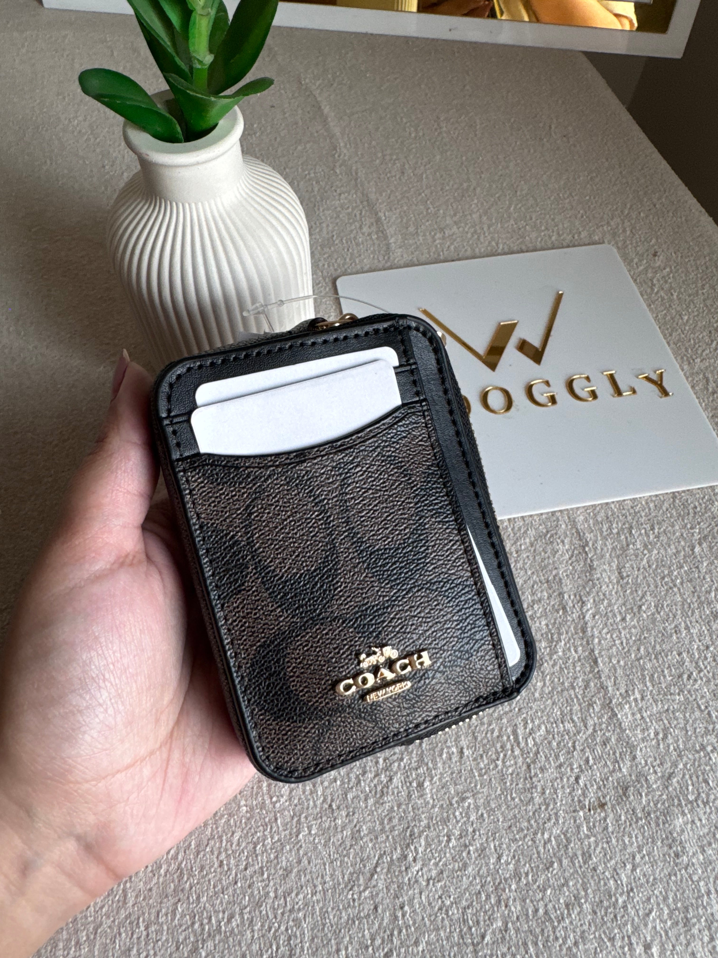 Coach Zip Card Case - Signature Brown