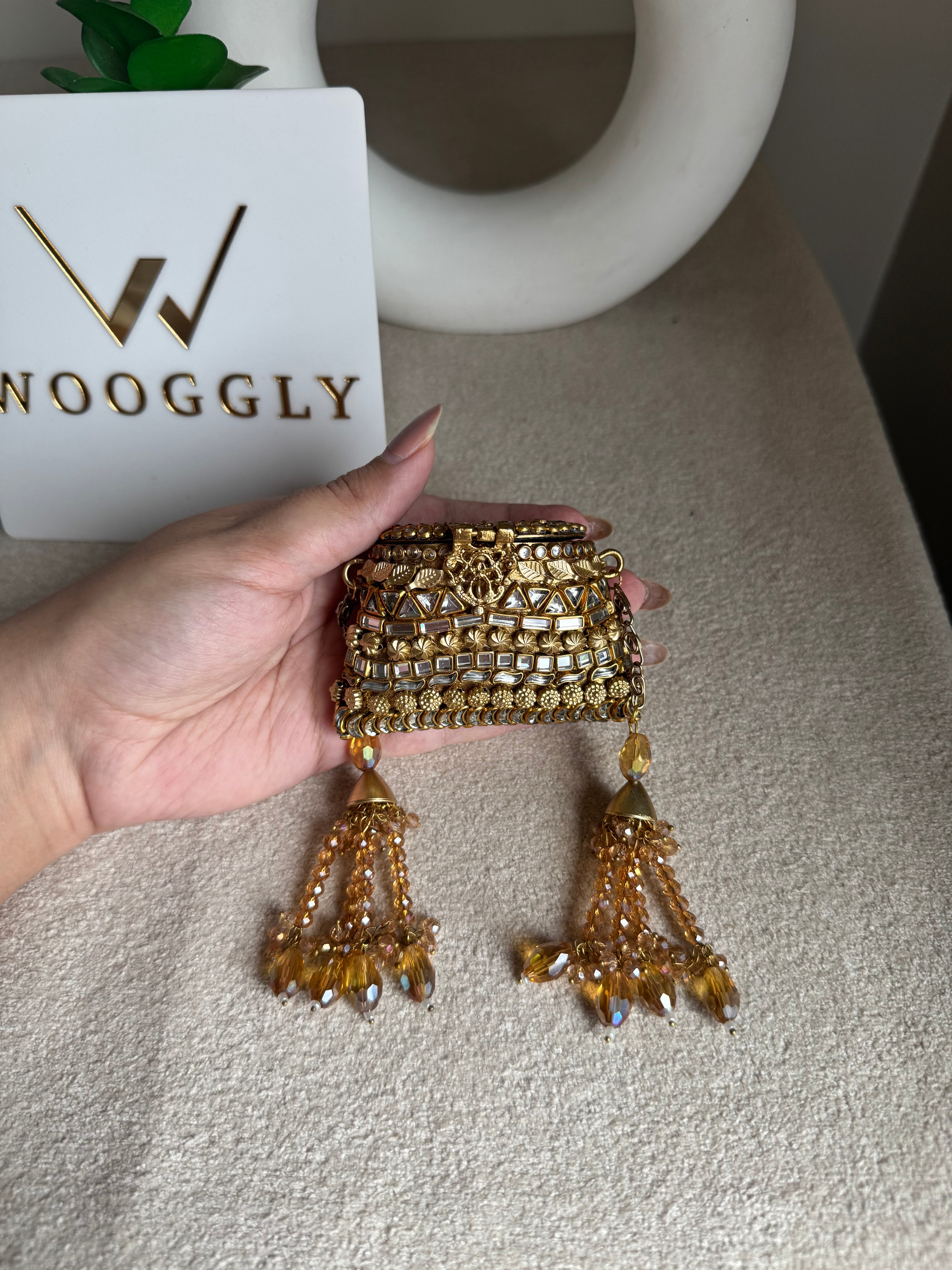 Viral Mini Clutch Lovelle - Gold with Kundan