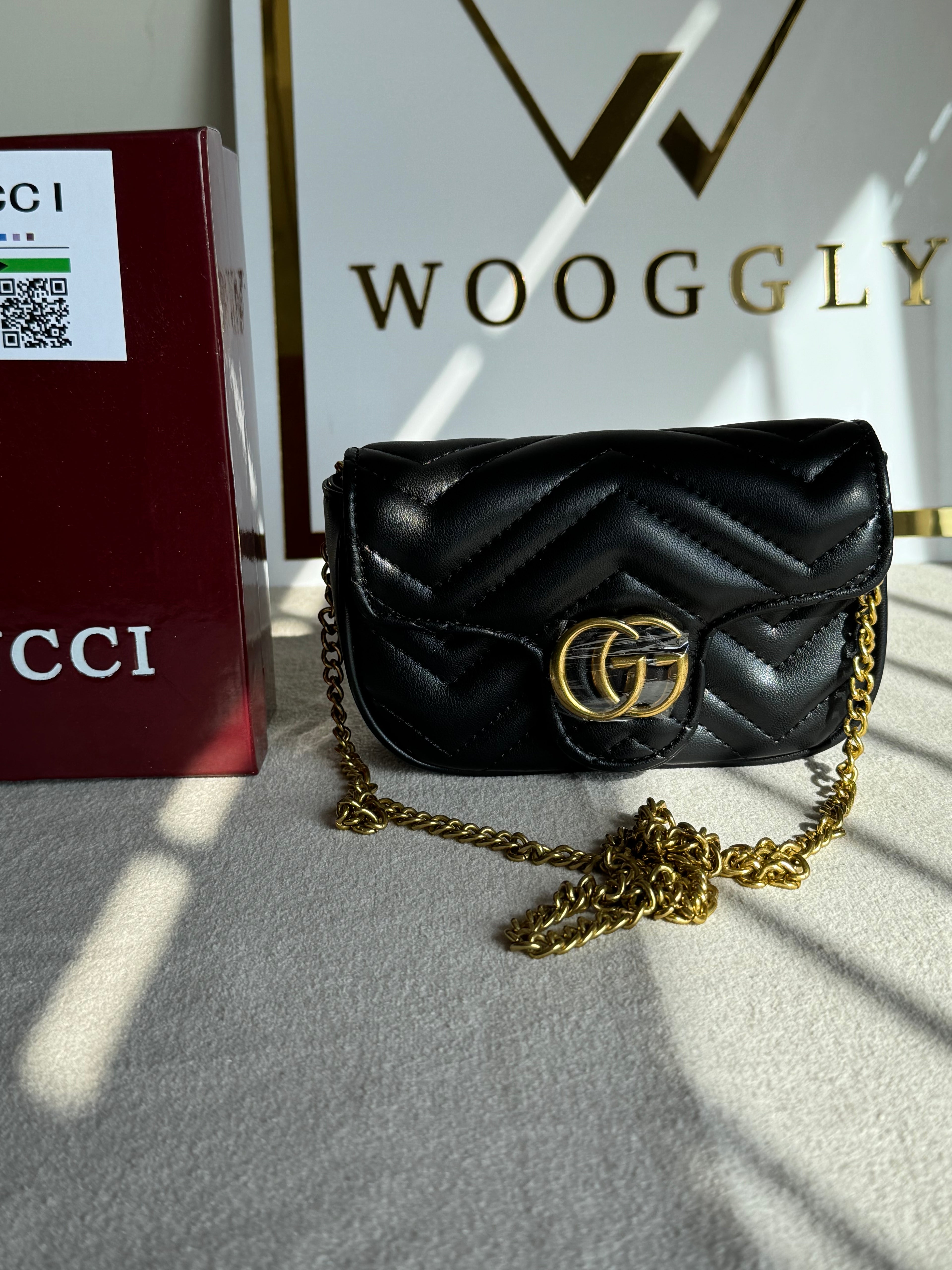 Gucci Signature Bag SMALL - Black with Box Packing