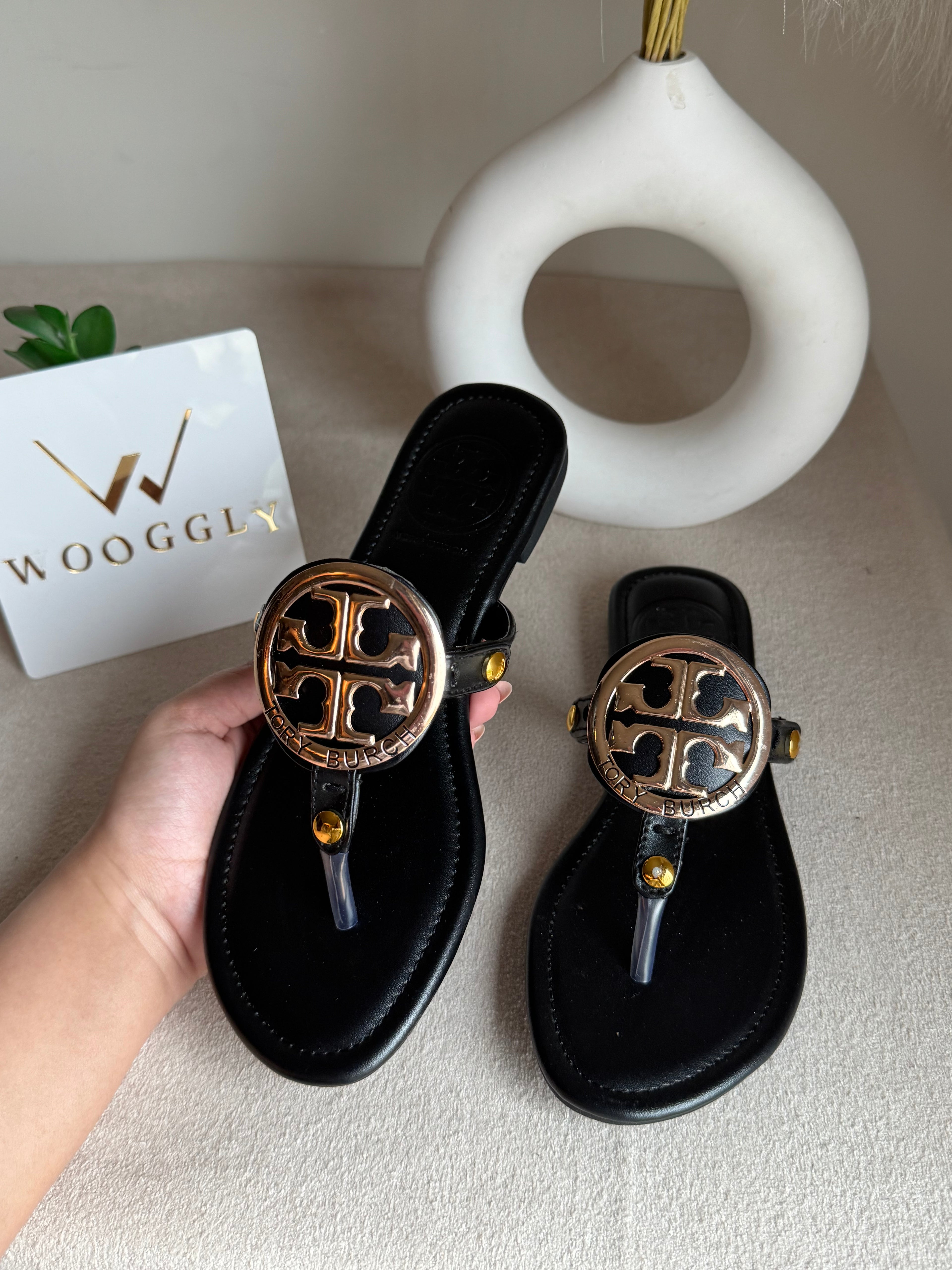 Viral Tory Burch Slides Black