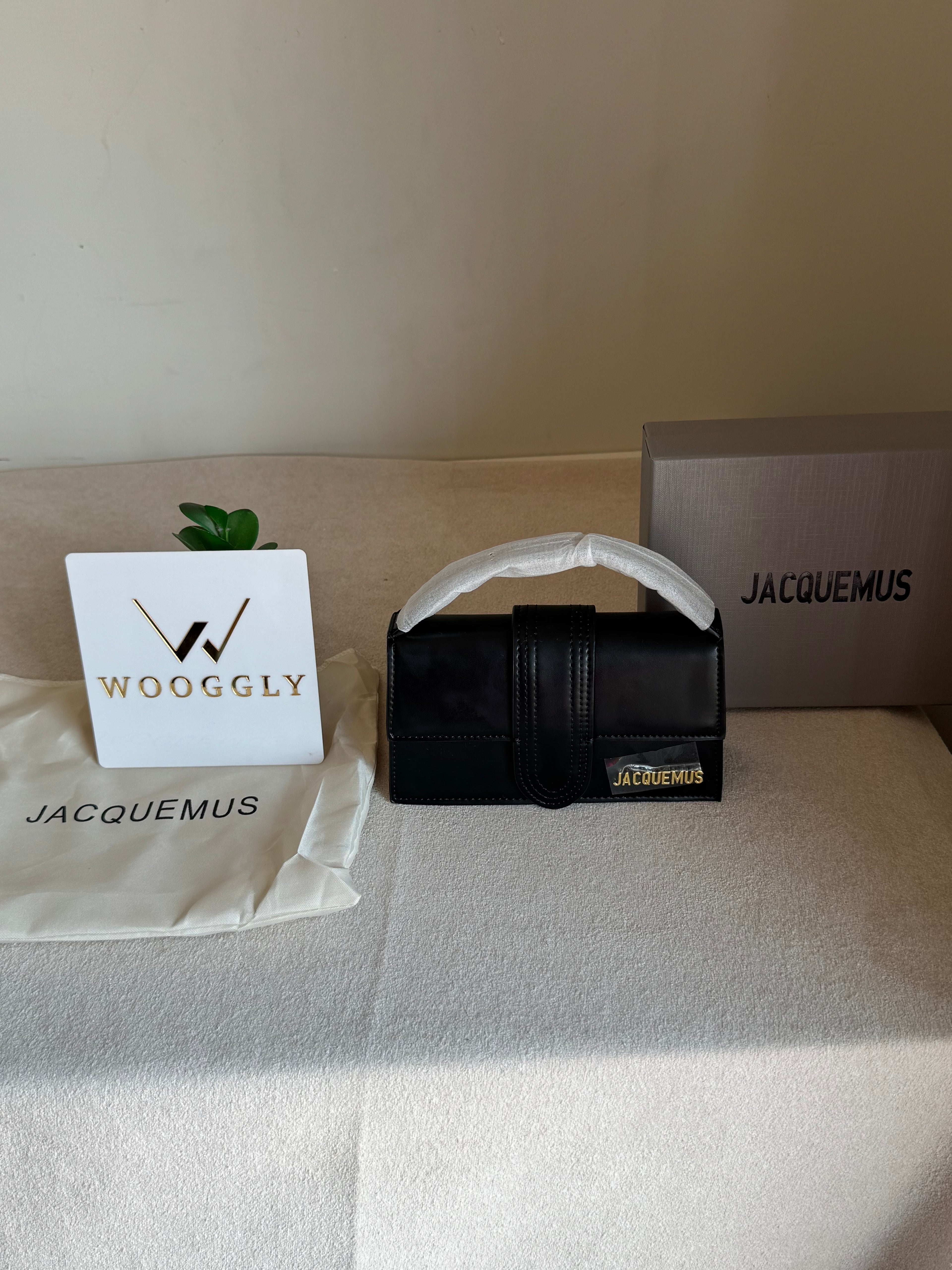 Viral Jacquemus - Small (Black) BOX PACKING