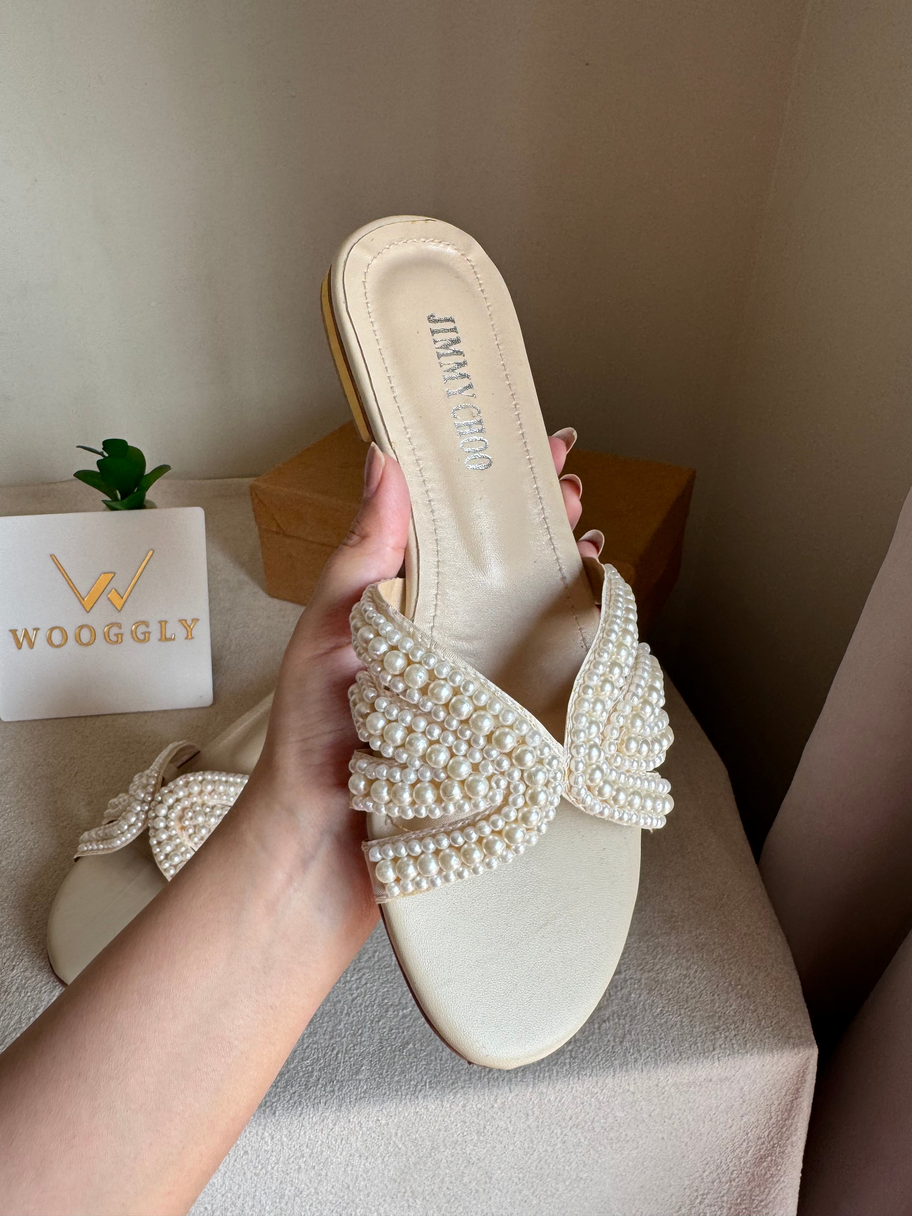 Jimmy Choo Pearl Slides - White