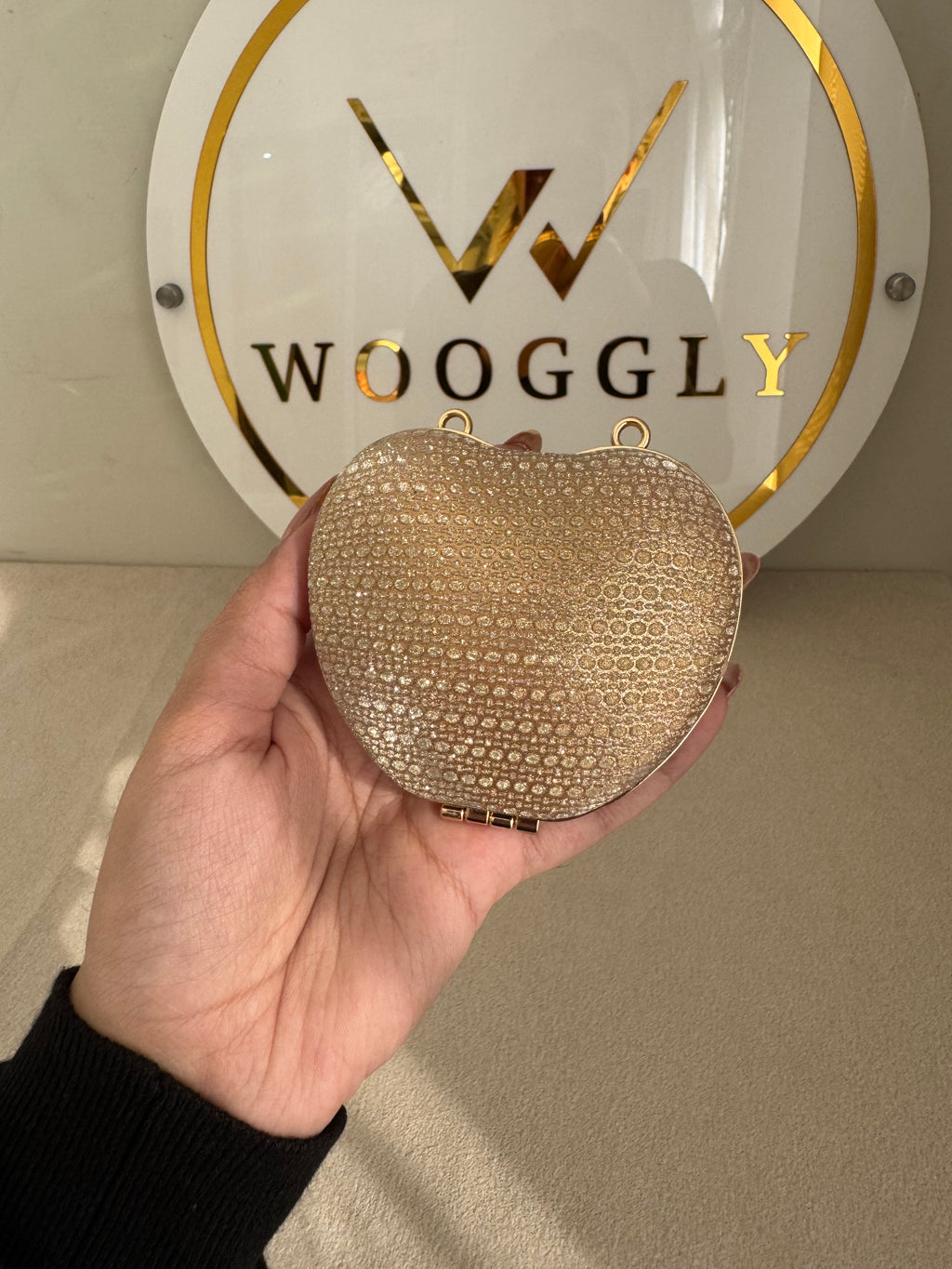 Apple Shimmer Clutch with Chain - Mini Gold