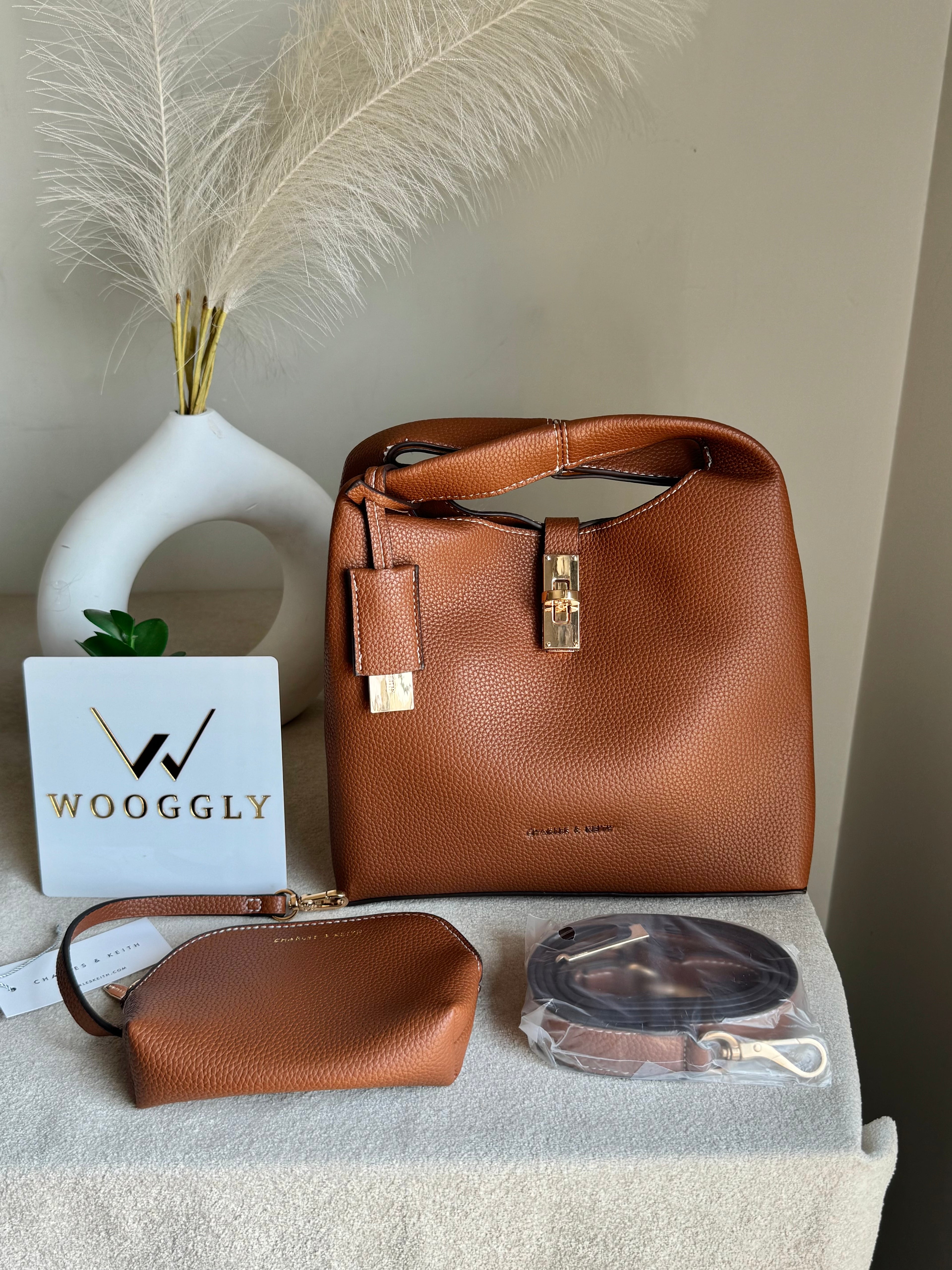 Premium C & K Bucket Bag with Small Pouch & PROPER PACKING Brown