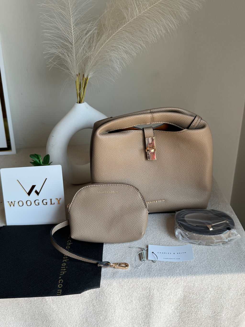 Premium C & K Bucket Bag with Small Pouch & PROPER PACKING Beige