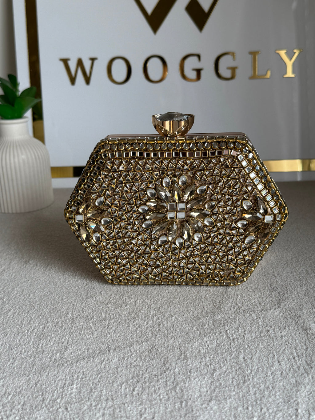 Gulnaar Kundan Clutch - Mirror Stone