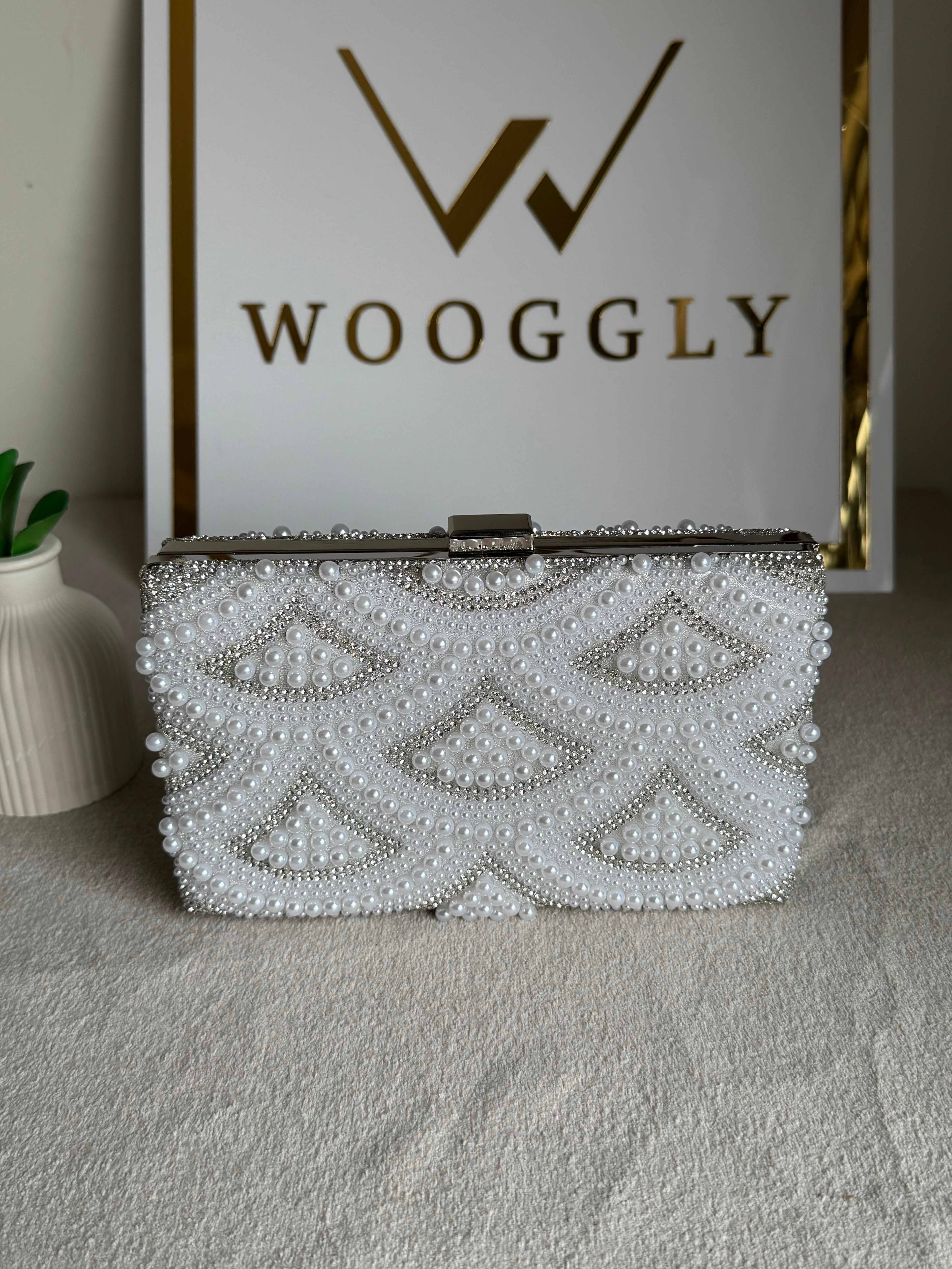 Shanze Pearl Clutch