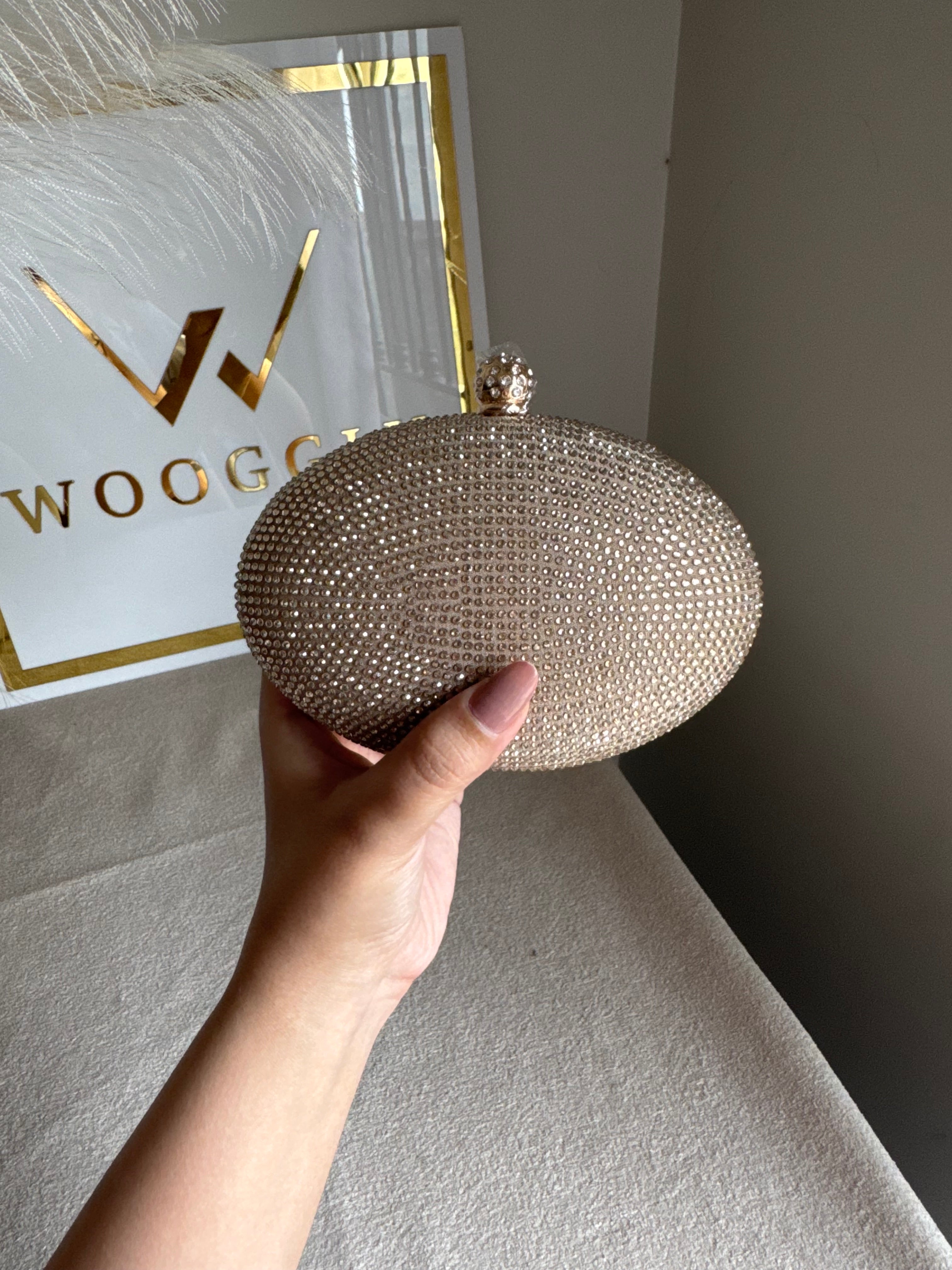 Lyla Clutch - Ivory