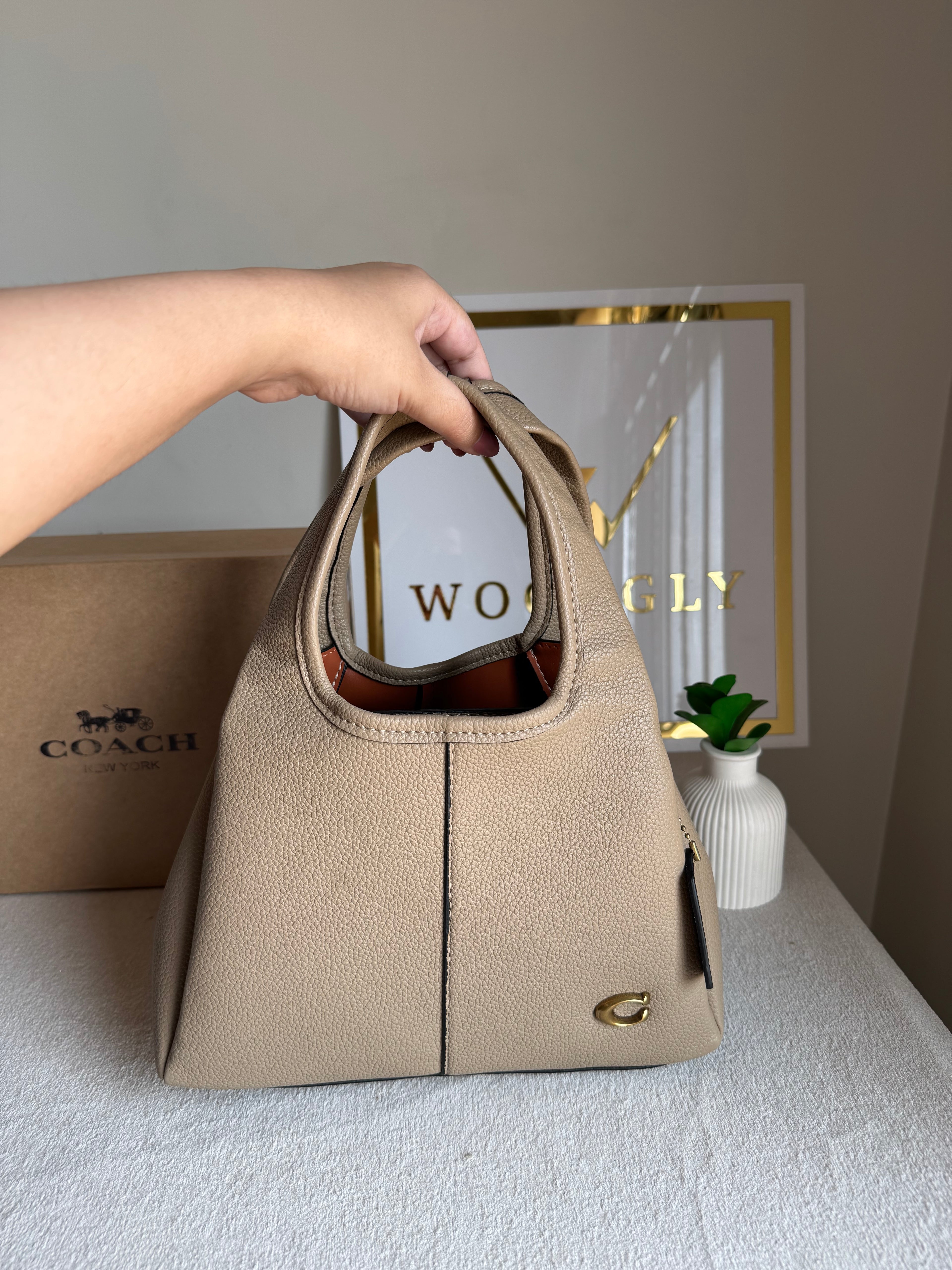 COACH Lana Beige - BOX PACKING