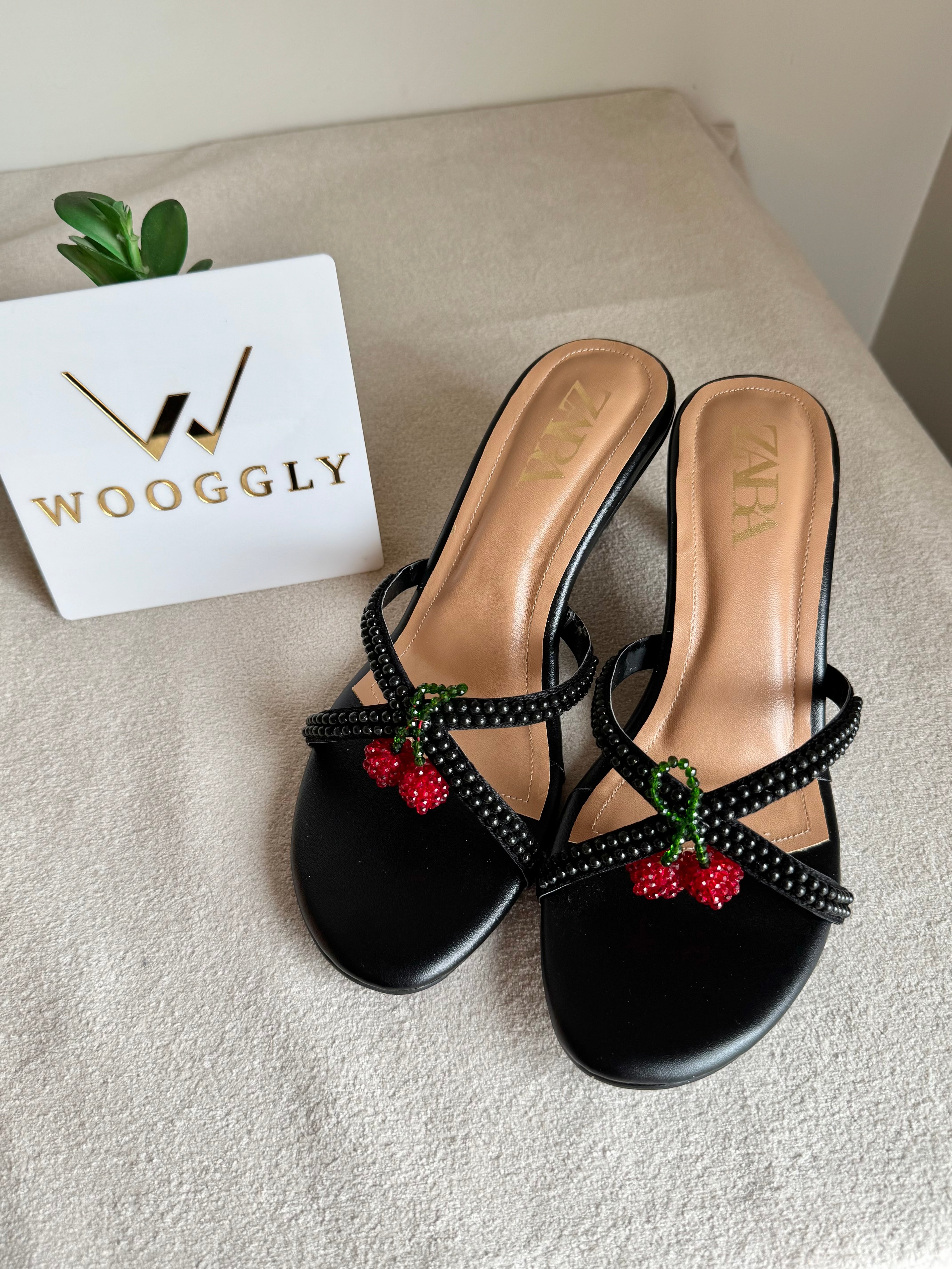 Cute Zara Cherry Heels Black