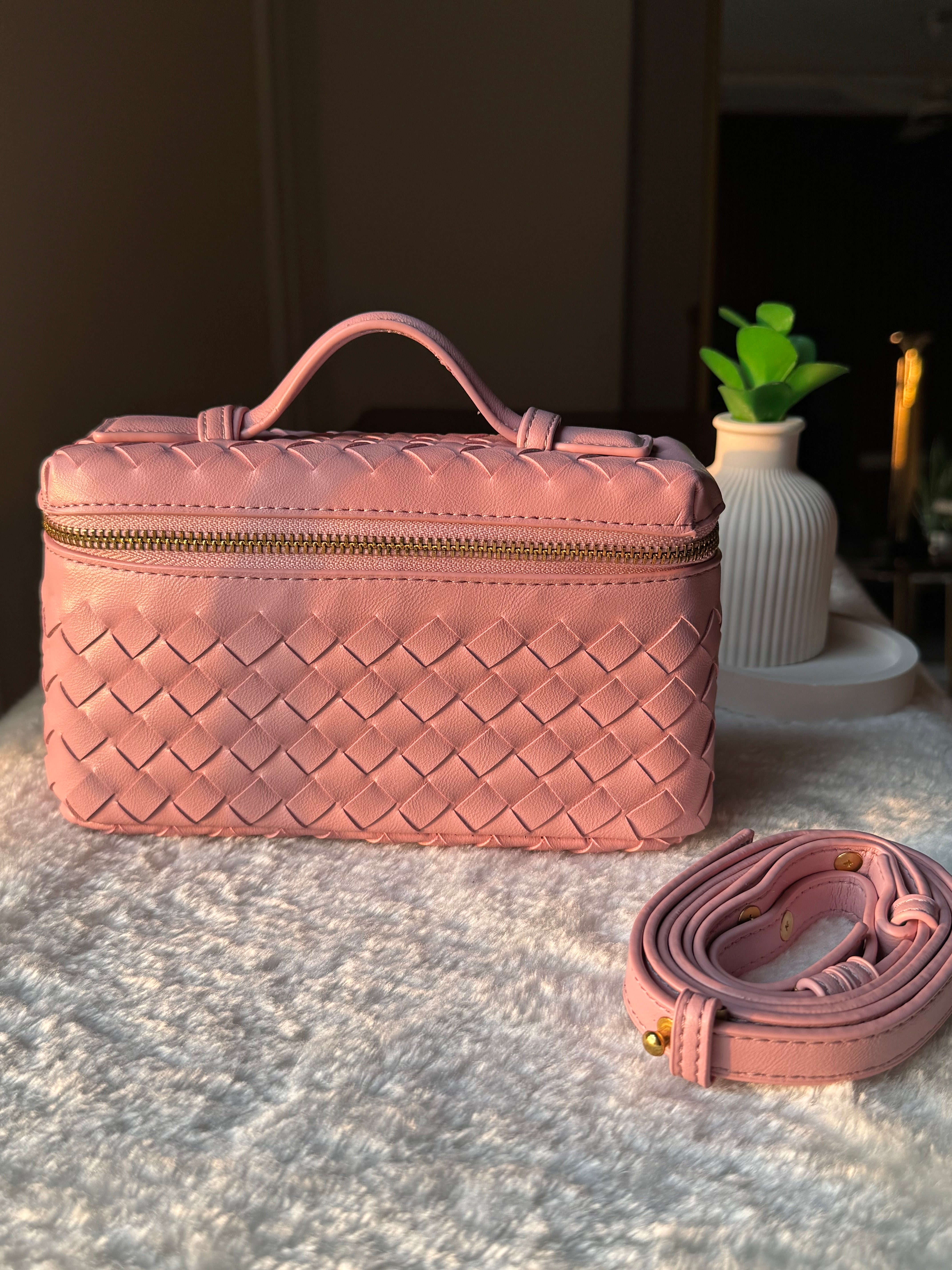 JW Pie Woven Bag with Long Strap (Pink)