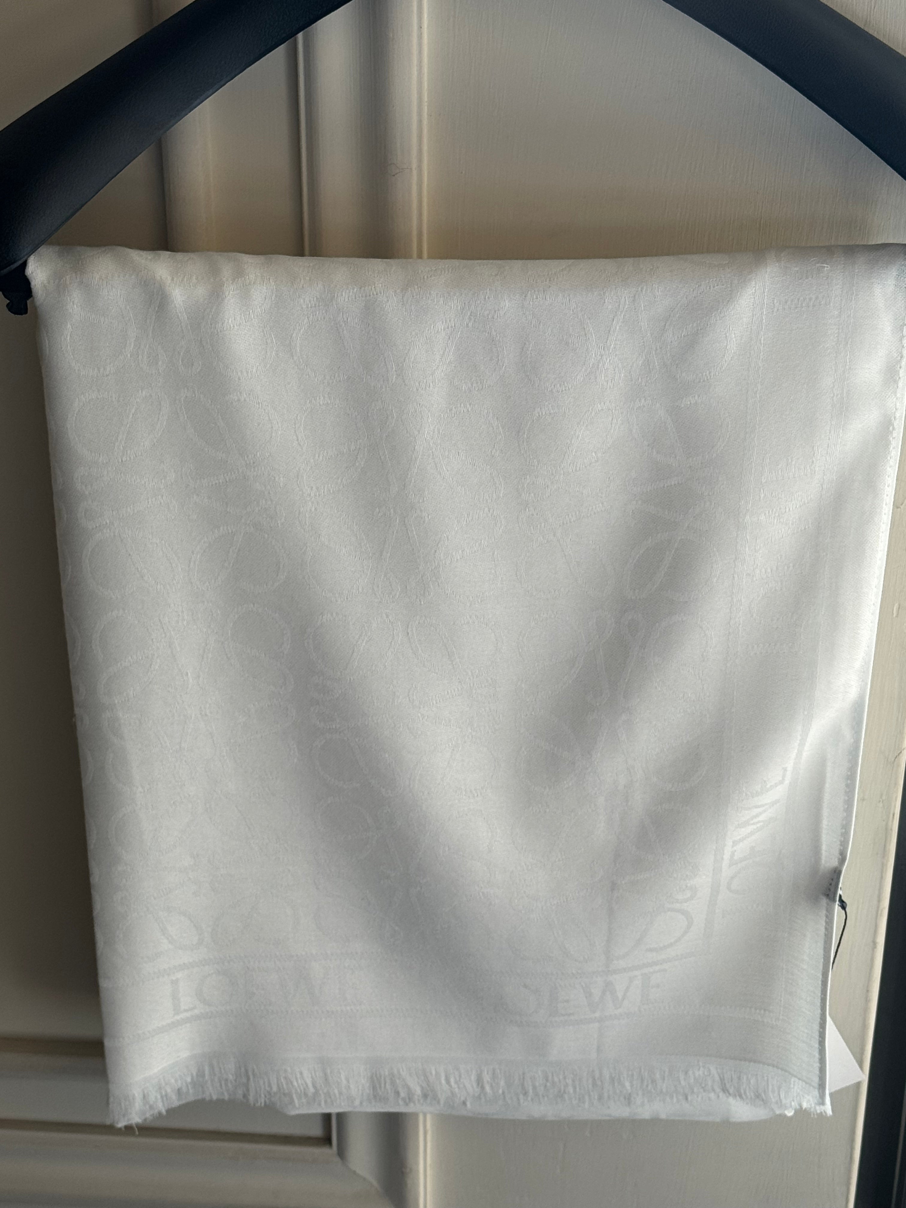ALL SEASON Loewe Stoller - White