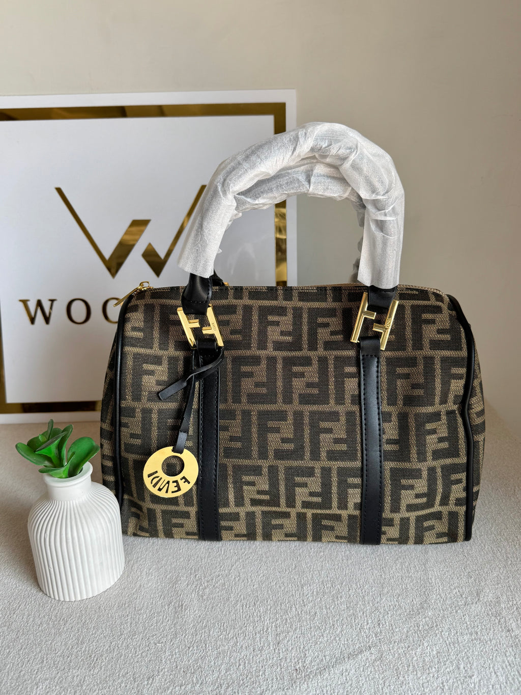 Fendi Signature Hand Bag - Black & Beige