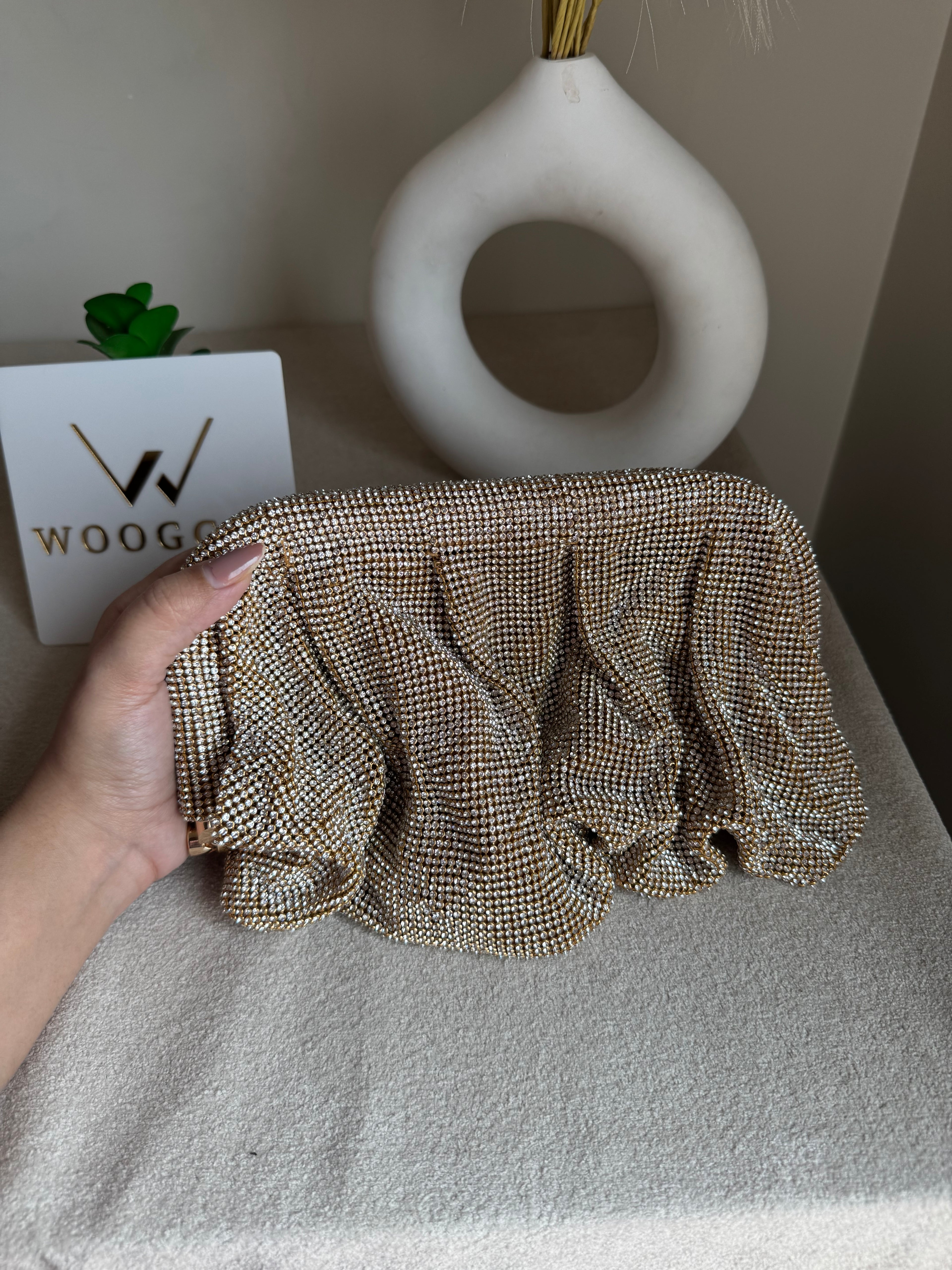 Viral High Quality Rhinestone Clutch with Chain - Champagne