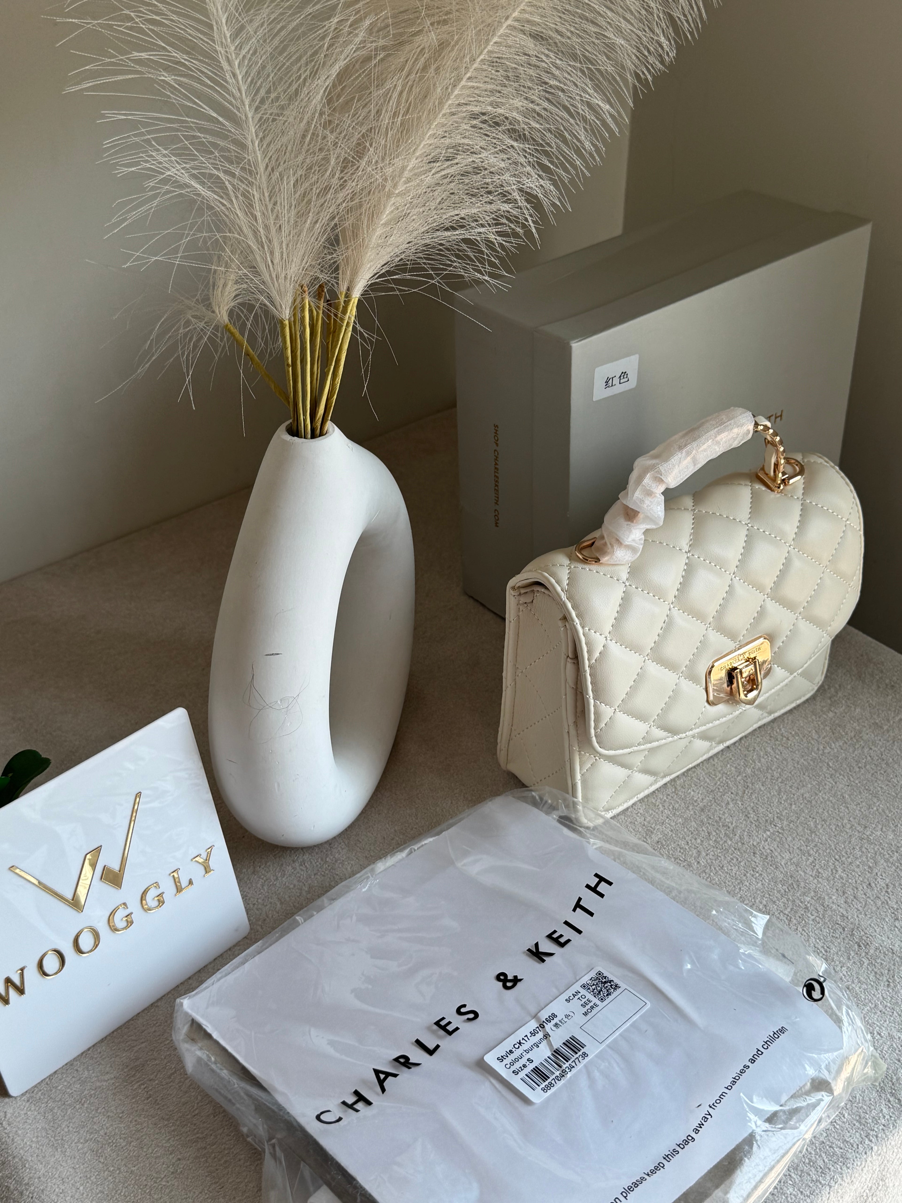 Premium C & K Elora Bag with PROPER PACKING Cream