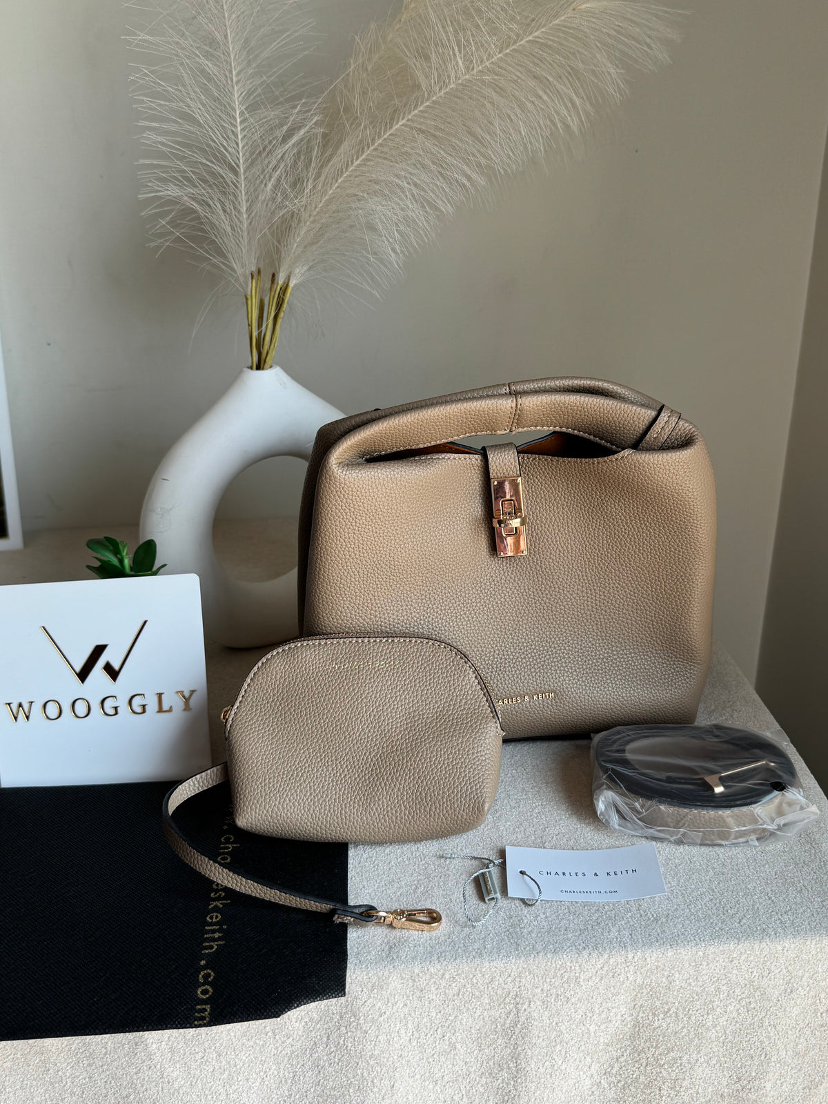 Premium C & K Bucket Bag with Small Pouch & PROPER PACKING Beige