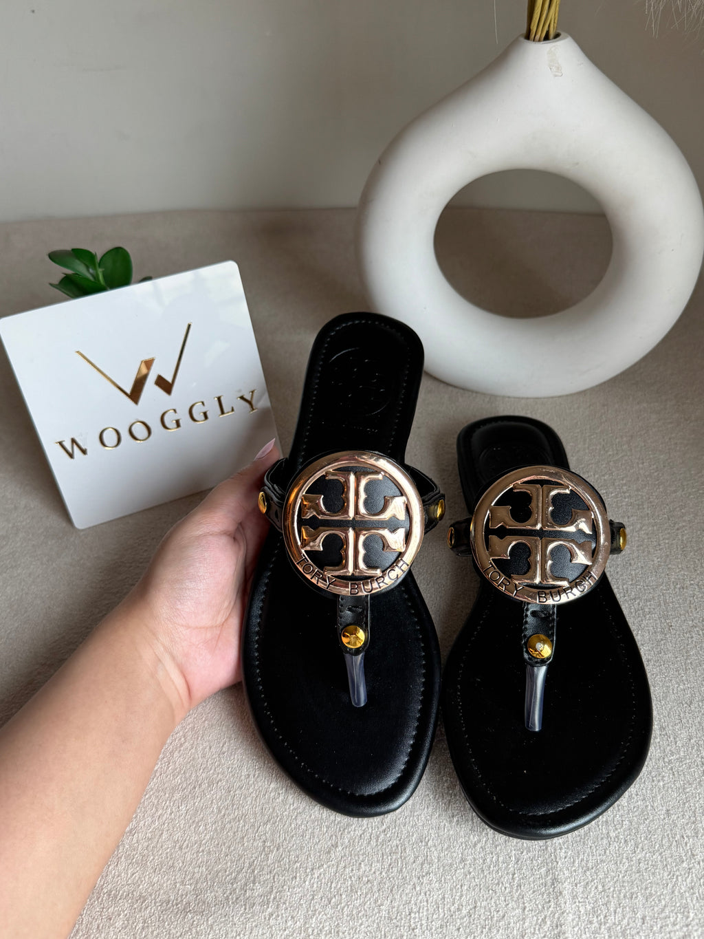 Viral Tory Burch Slides Black