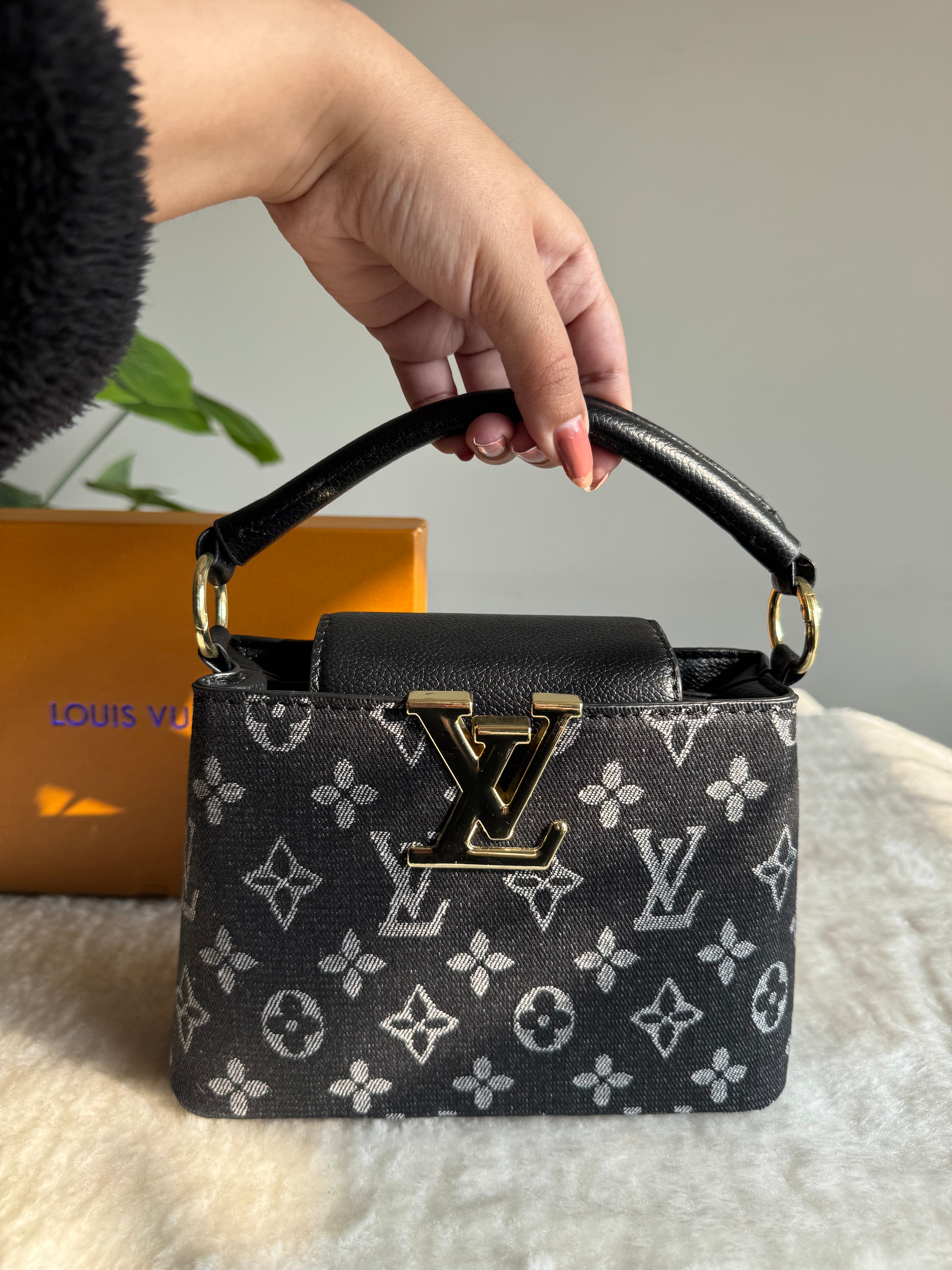 LV BAG PREMIUM QUALITY (Black) - BOX PACKING